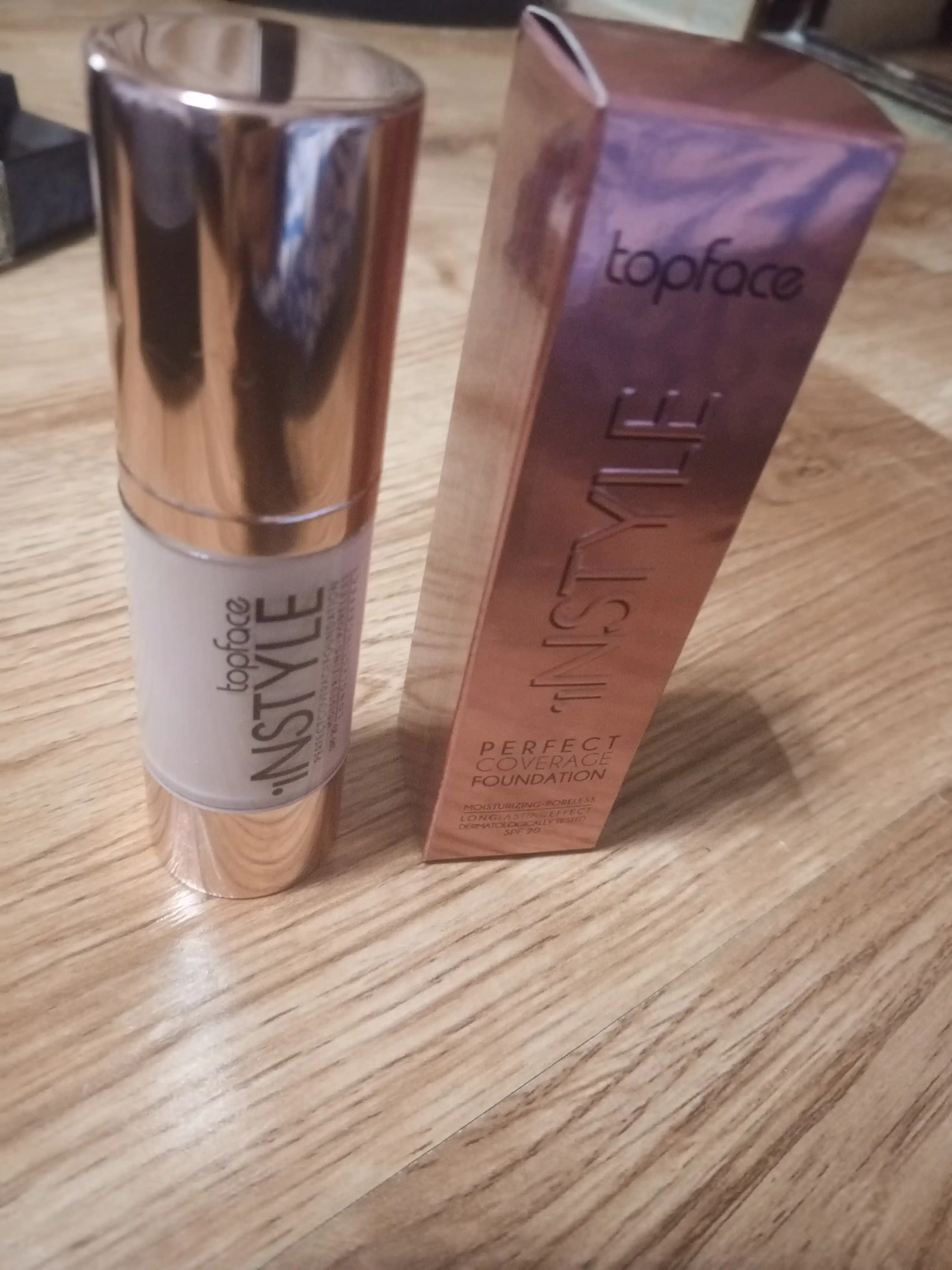 Tonal krem Topface PT463 INSTYLE