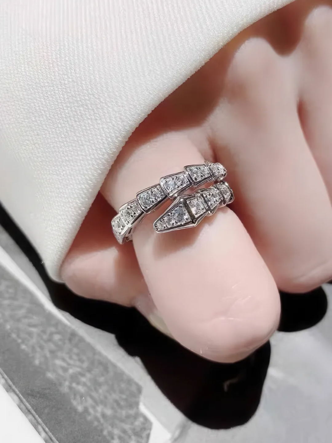 Кольцо BVLGARI в форме змеи для женщин и девушек - 