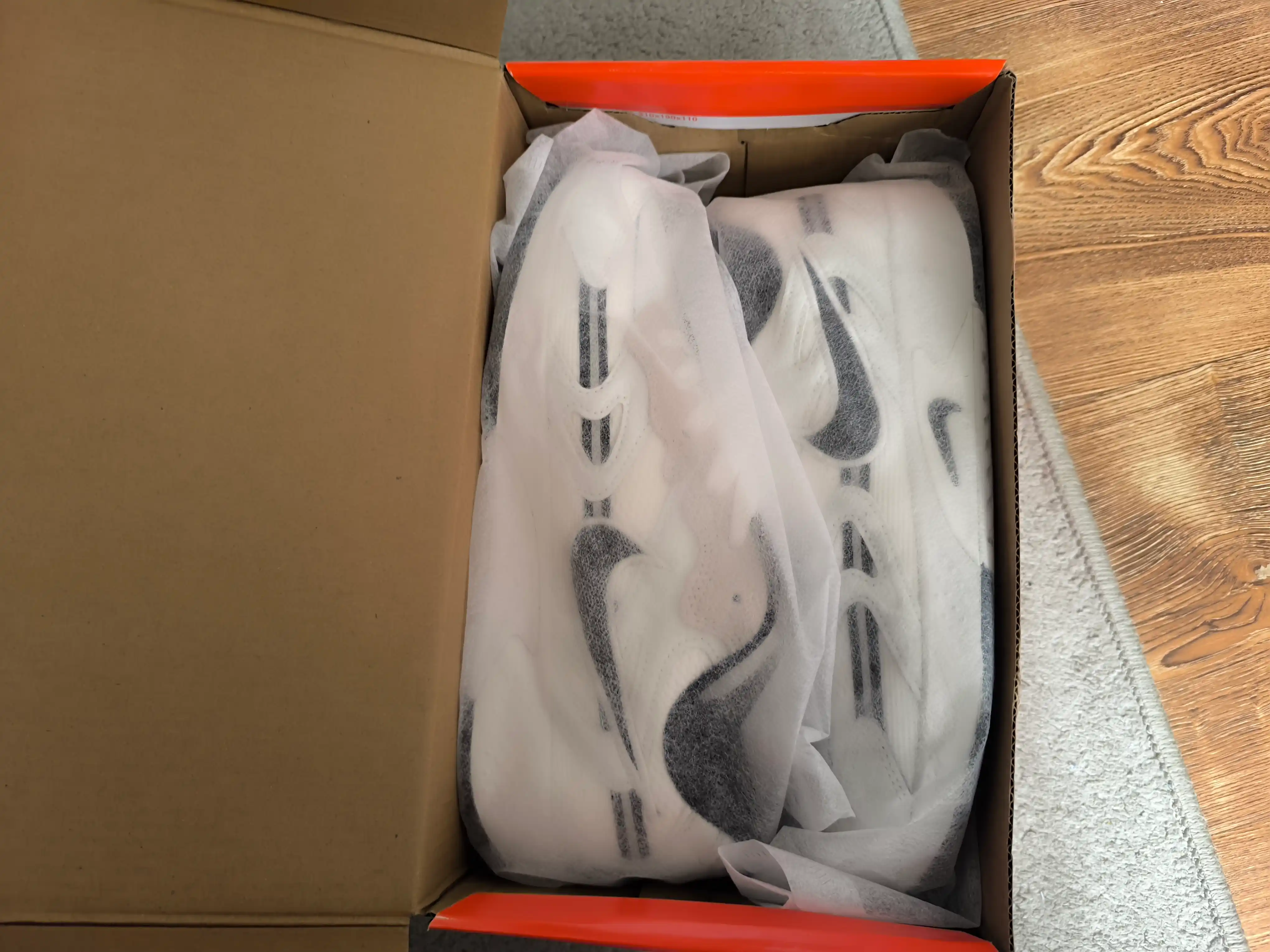 Erkaklar, ayollar, o‘smirlar krossovkalari Nike JAM, zal uchun, sport uchun, 41–45