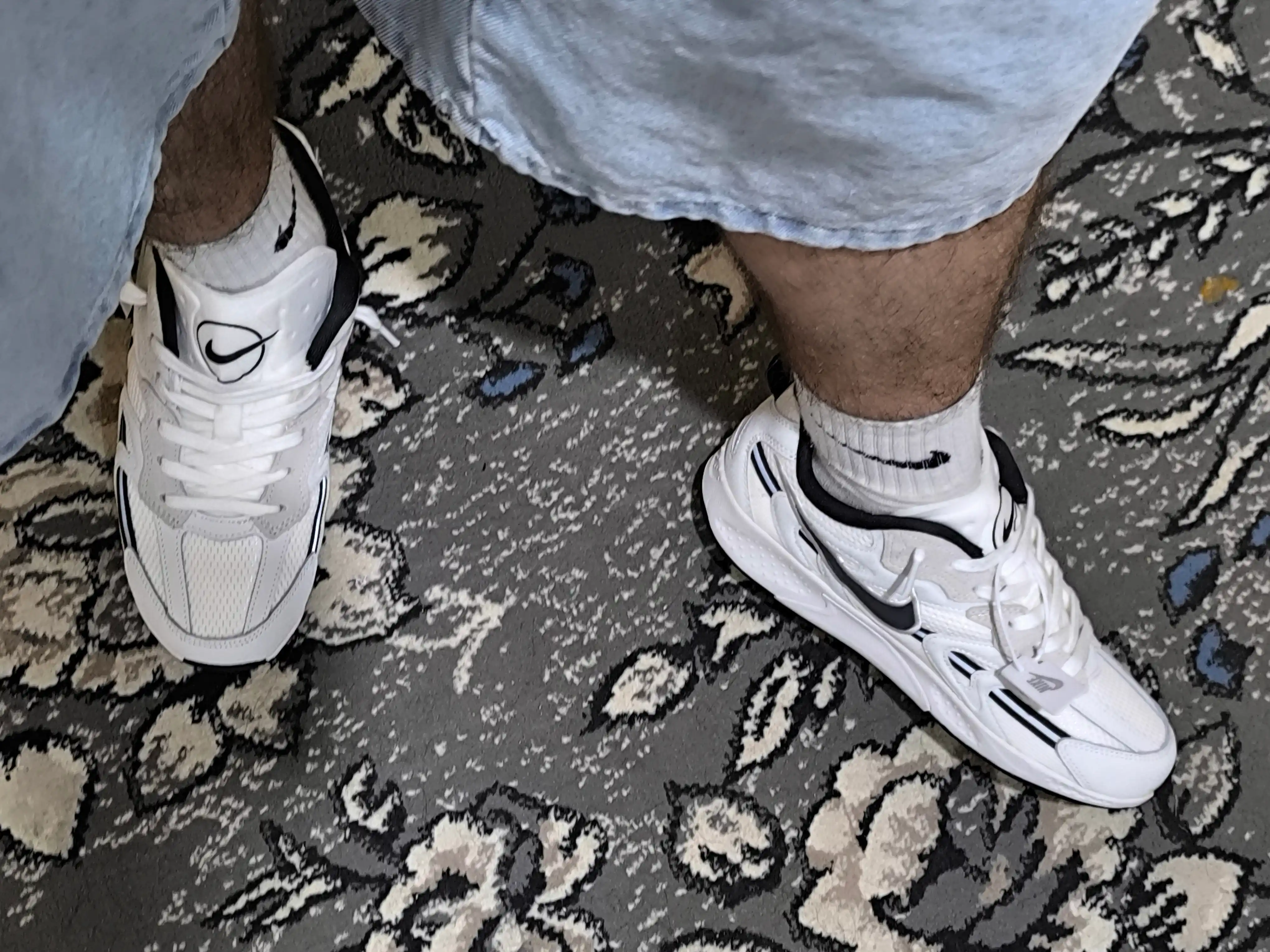 Erkaklar, ayollar, o‘smirlar krossovkalari Nike JAM, zal uchun, sport uchun, 41–45