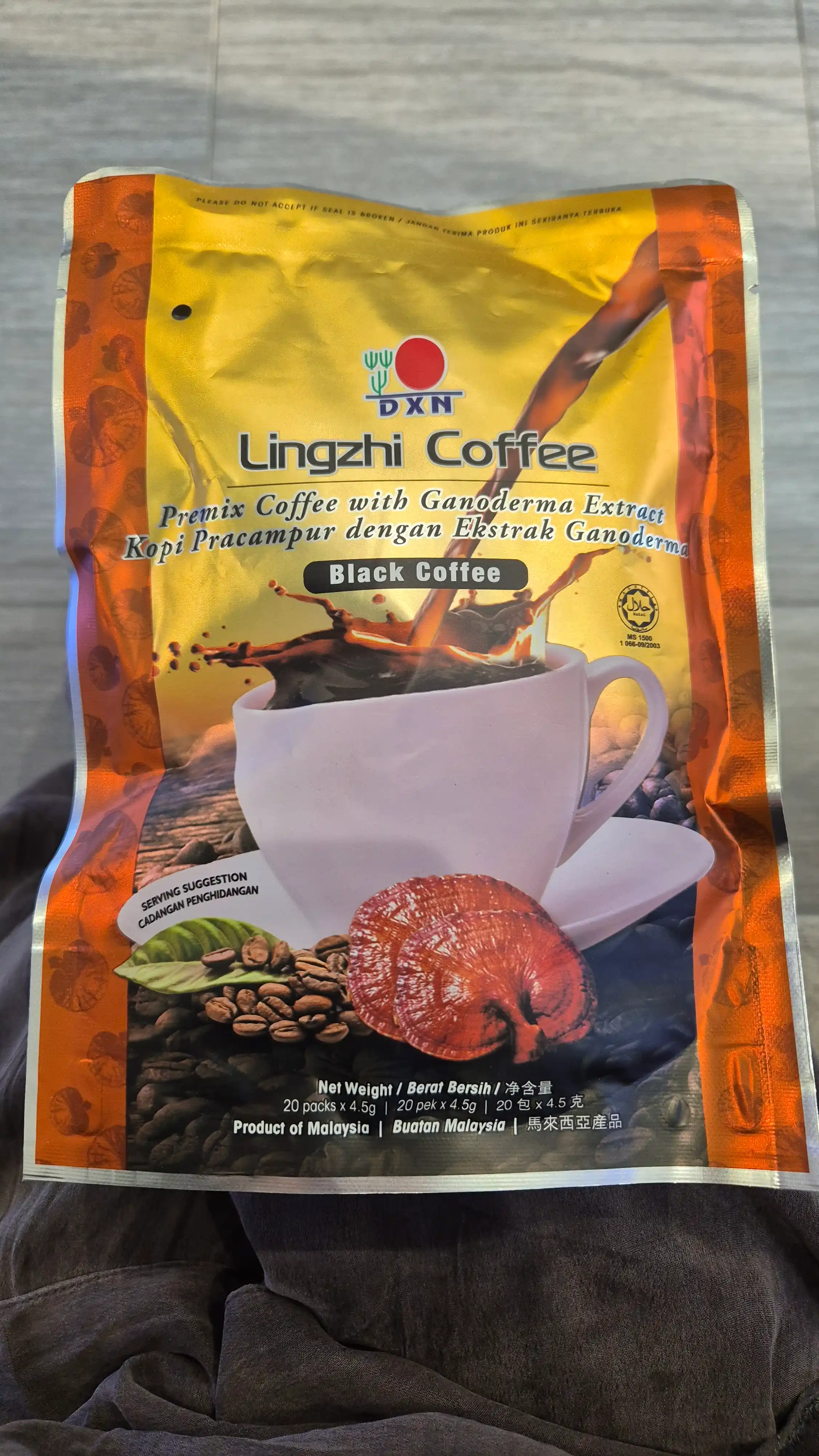 Qahva Lingzhi, qora