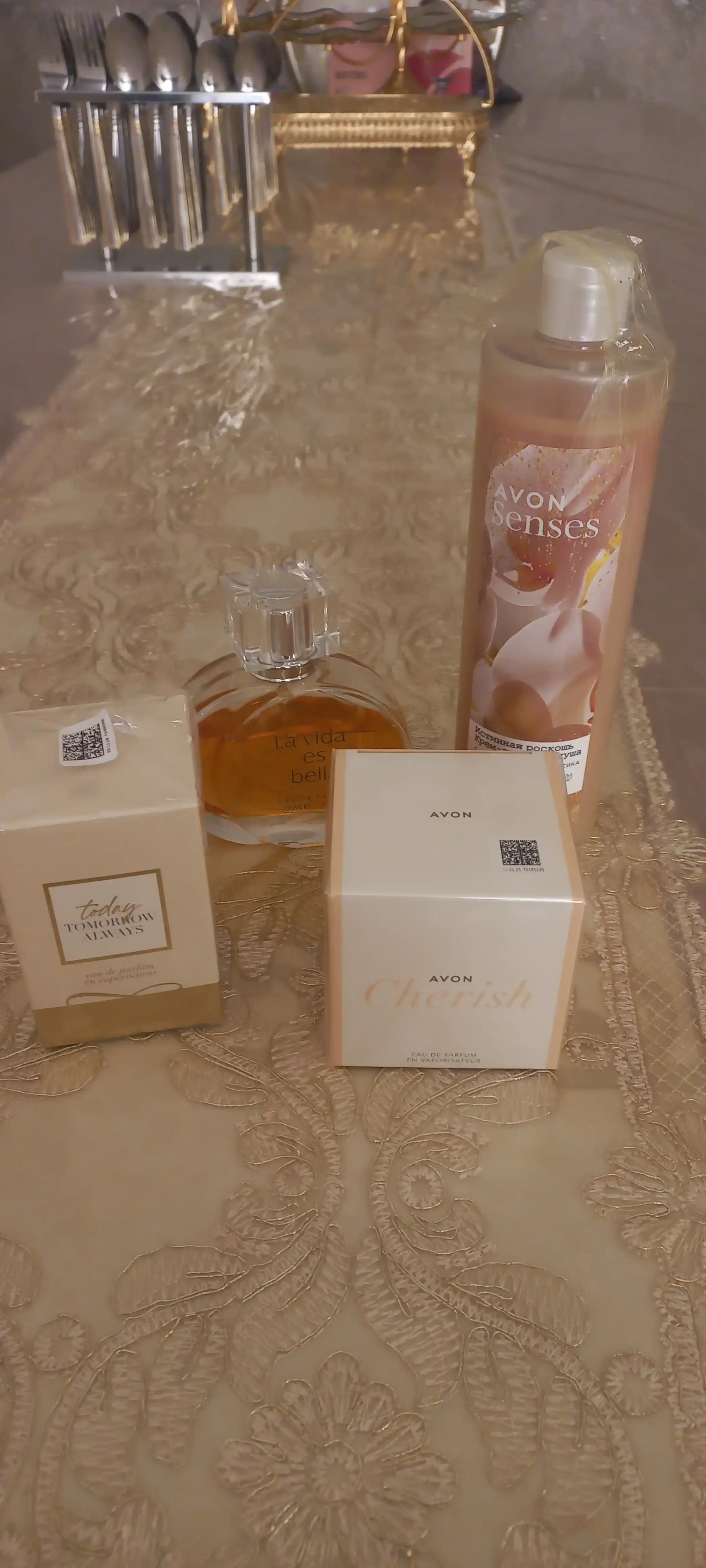 Крем-гель для душа Avon Senses Истинная роскошь, 500 мл