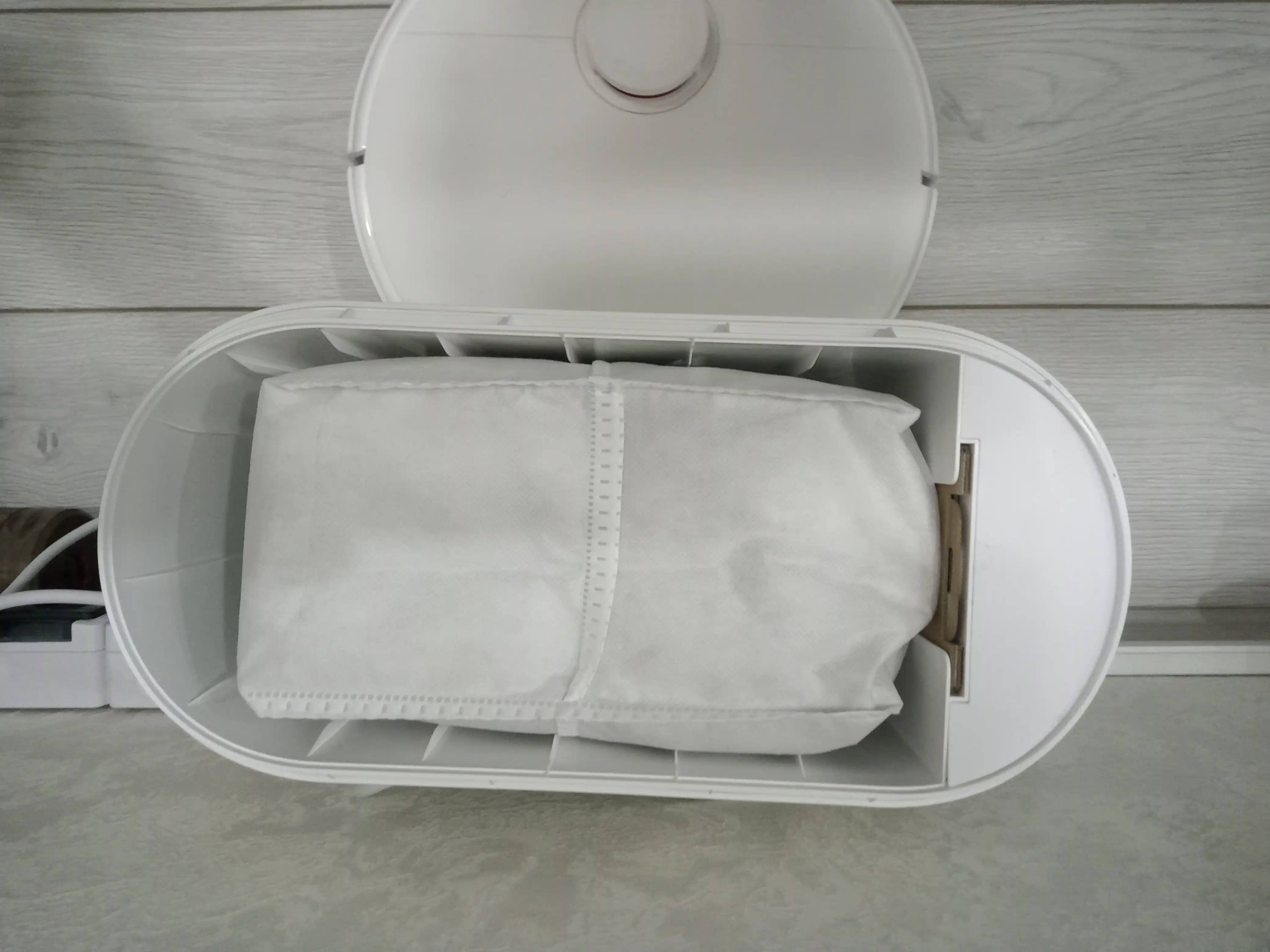Робот пылесос Xiaomi Robot Vacuum H40 EU