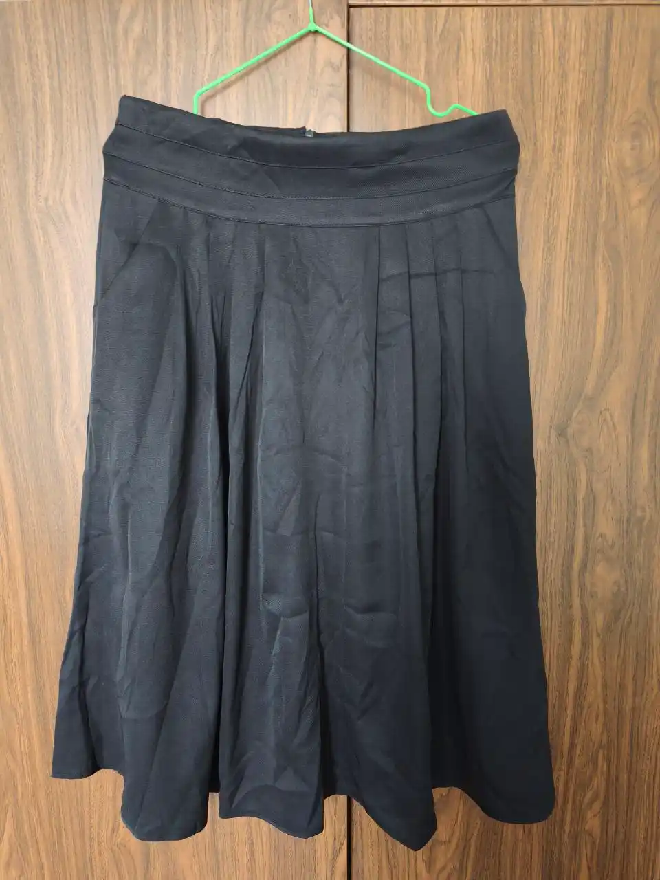 Аyollar yubkasi A-siluetli, o’lchami kichiklik  — EllyFashion