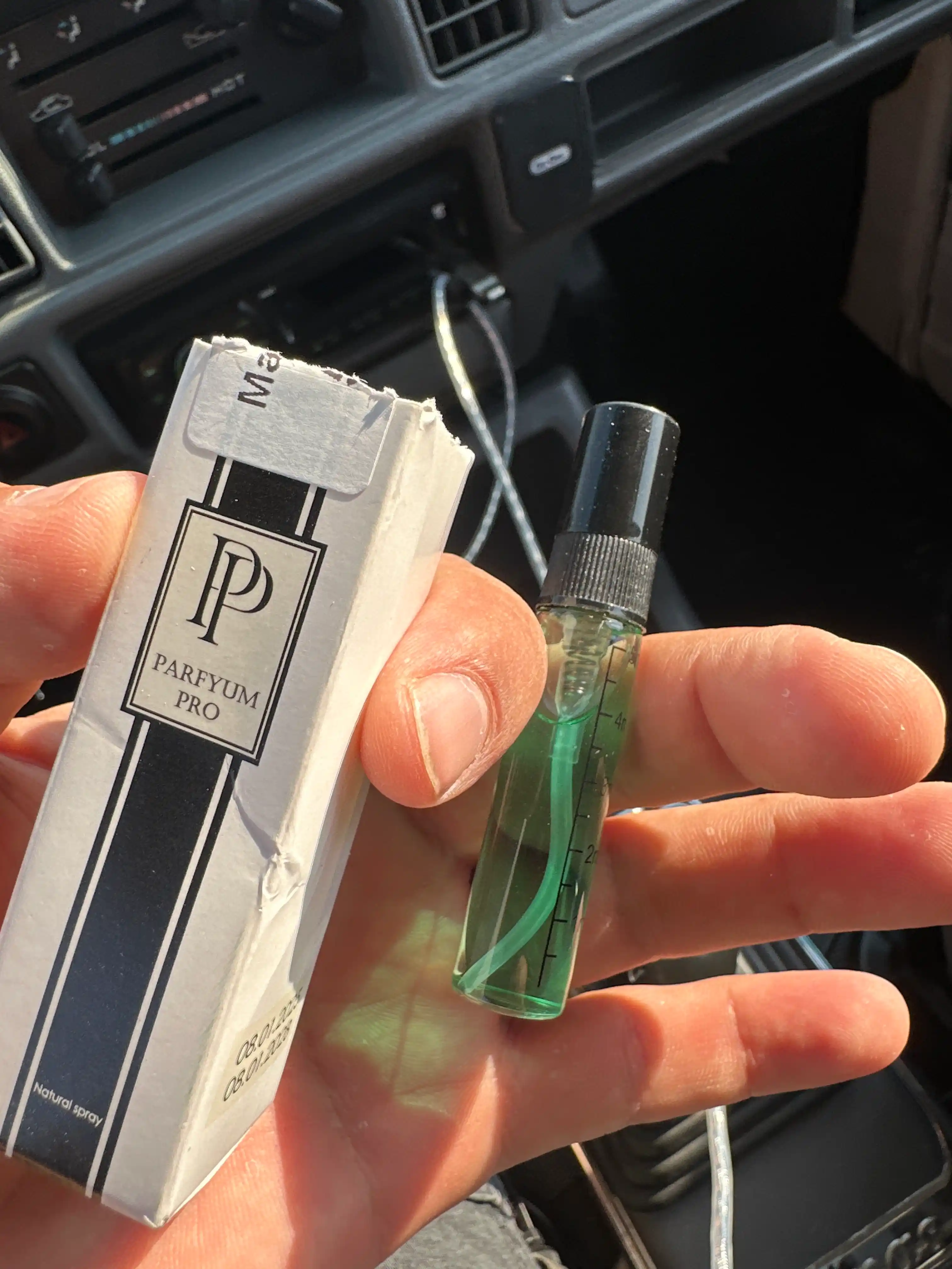 Erkaklar va ayollar uchun atir, parfum Byredo Marijuana, parfum suvi Parfyum Pro