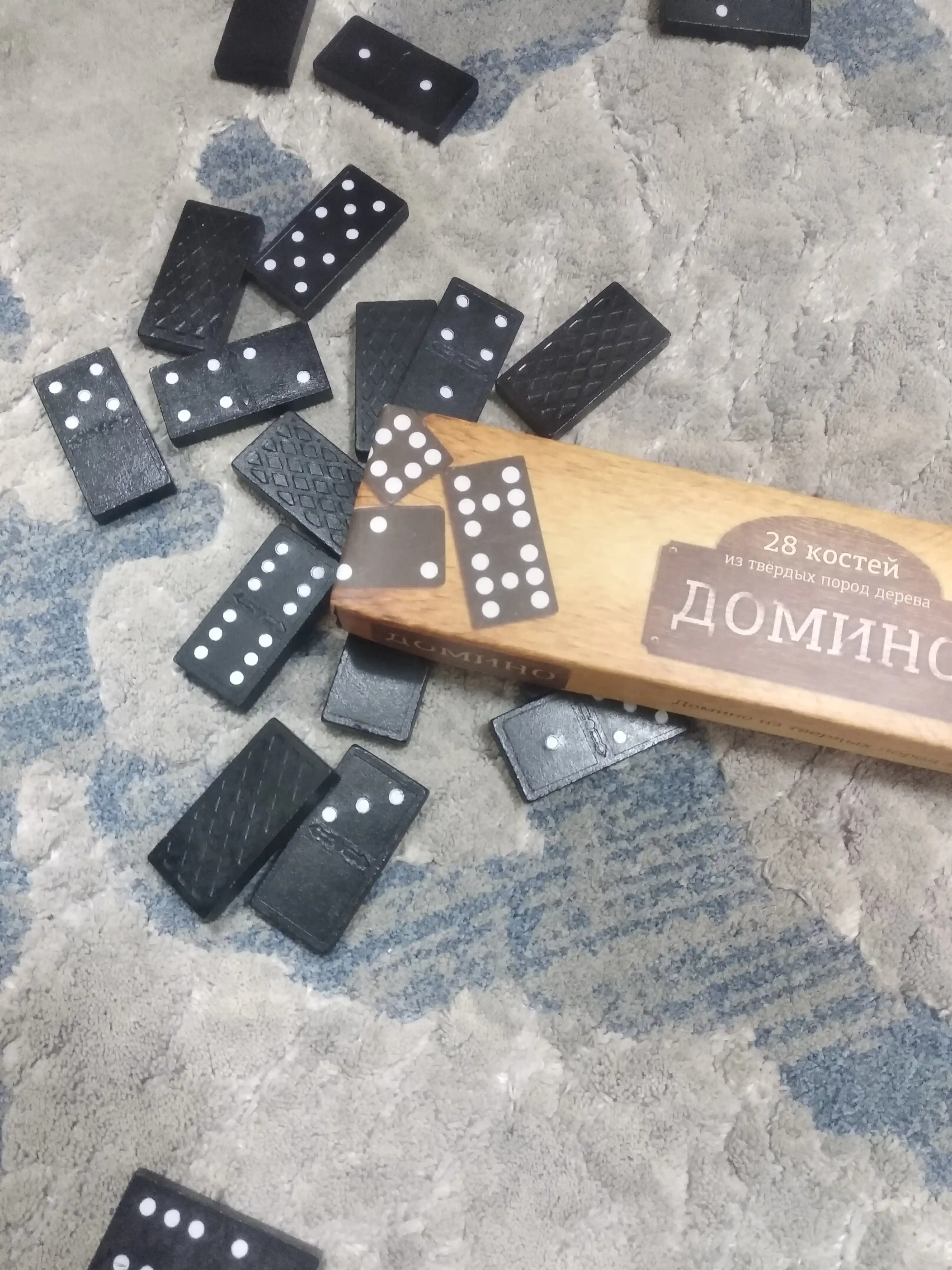 Domino stol o'yini. Klassik o'yin