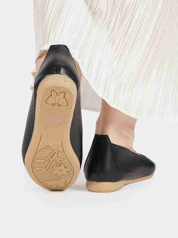 Dirijyor yalangoch edi