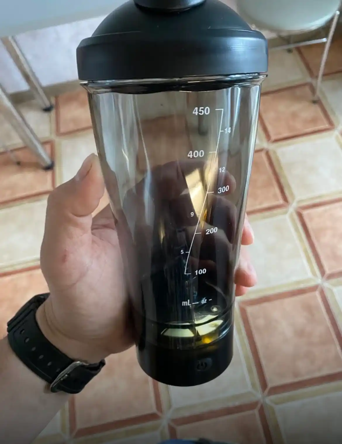 Sport shaker shishasi, elektr blender bilan protein, koktellar, suv uchun