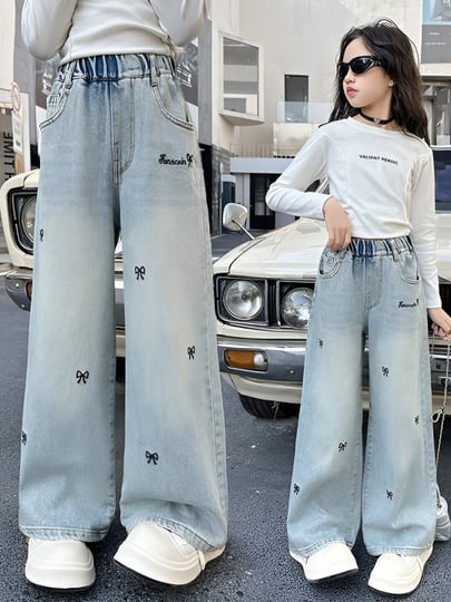 Qizlarga nam tor kiyimlar