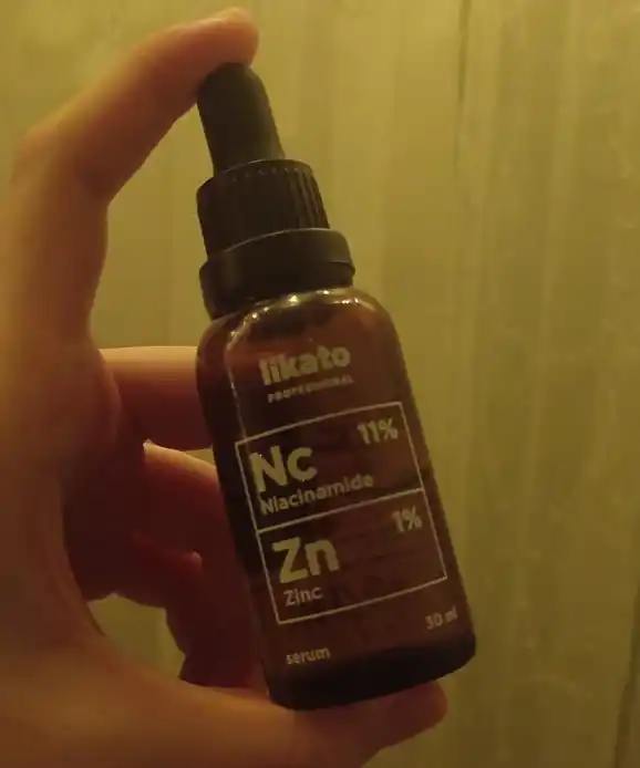 Likato yuz terisi uchun zardob, yoshartiruvchi, niatsinamid 11%, sink 1%, sarum, 30 ml