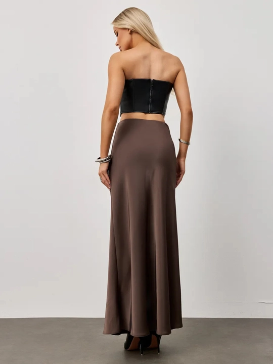 Ayollar uchun yubka, rezinkada, atlas, malomerka  - EllyFashion