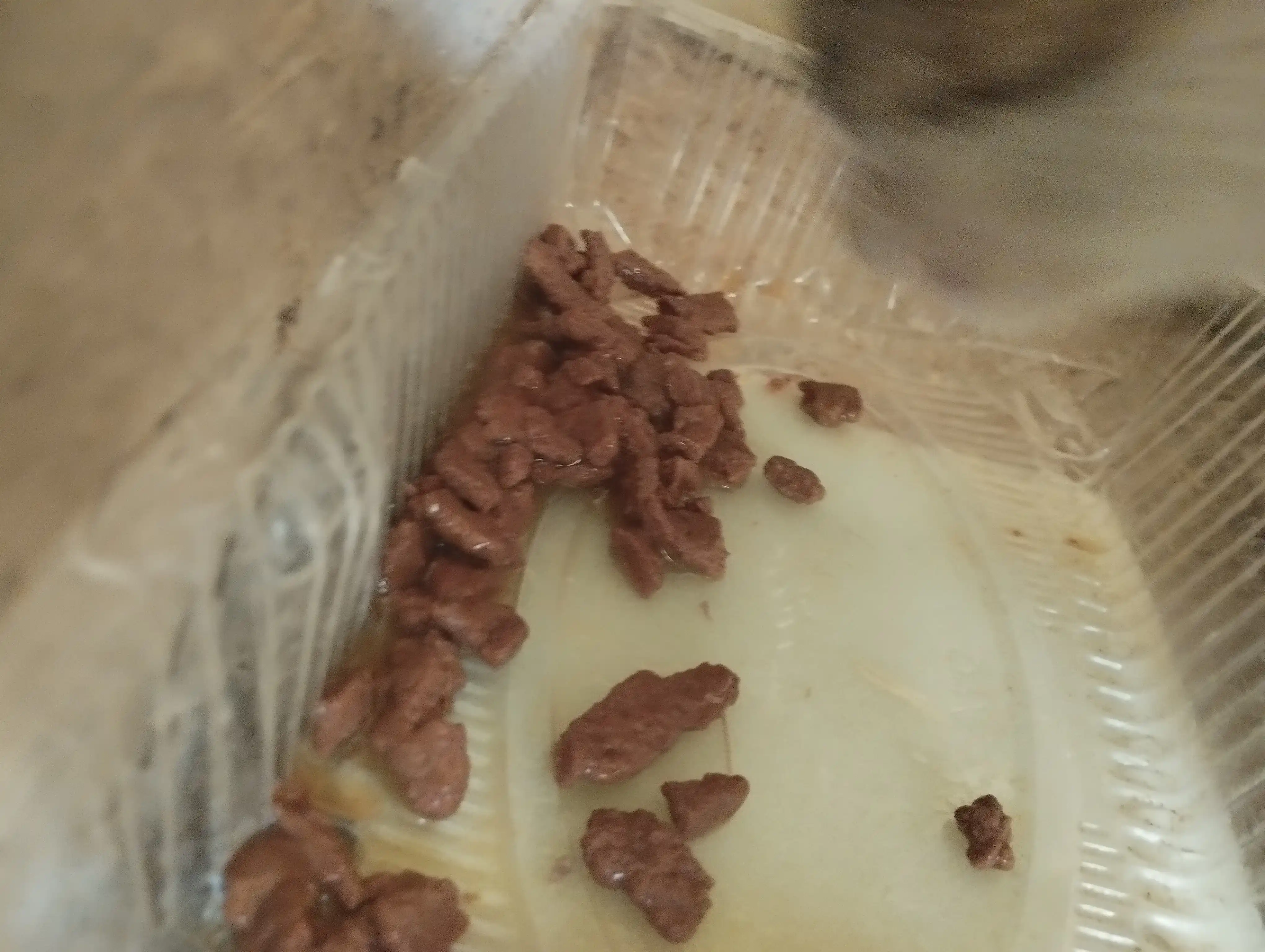 Whiskas Mushuklar uchun nam yem, buzoq go‘shtli ragu, 75 g