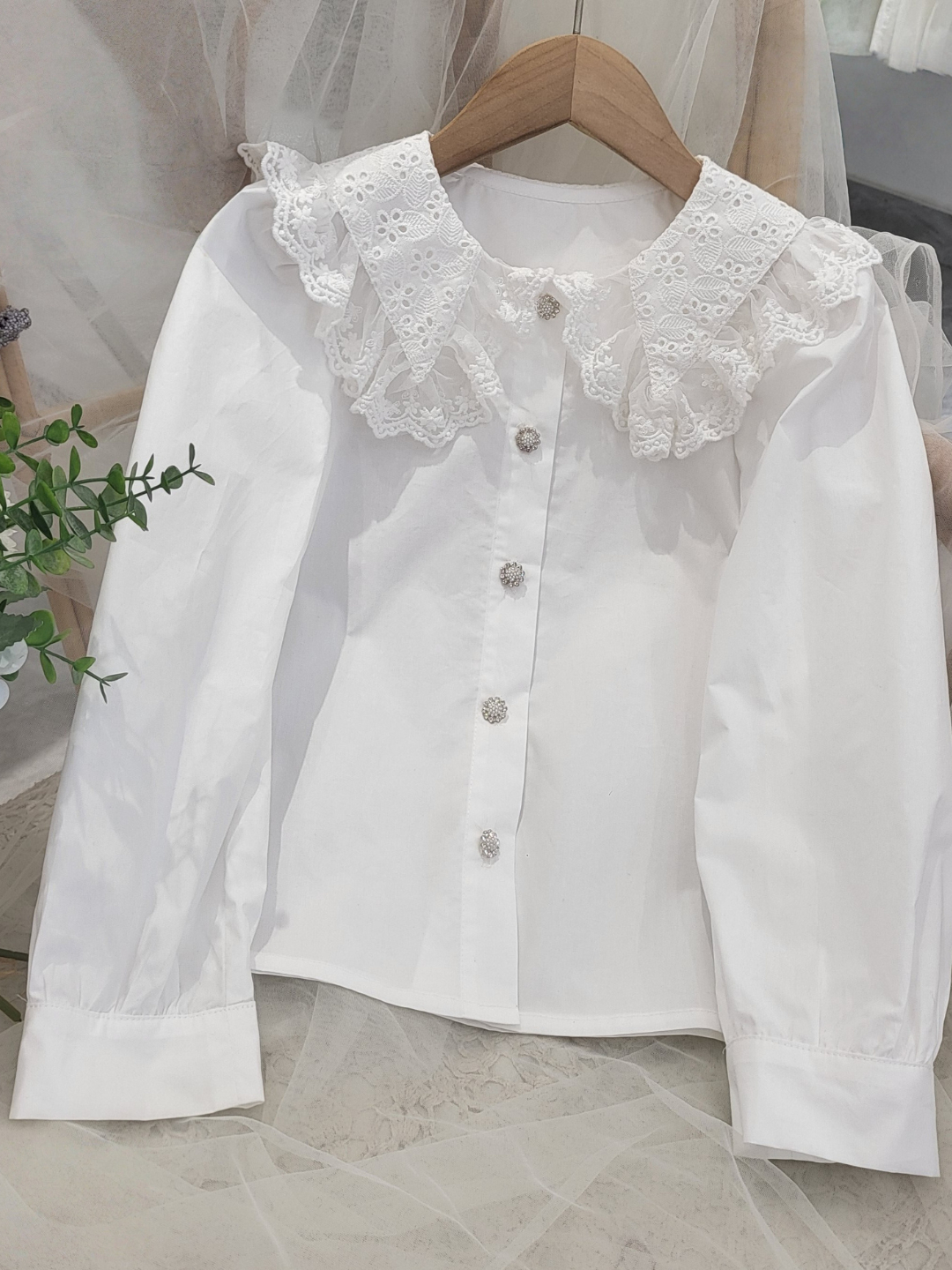 Yalangoch rus aktrisalari soxta