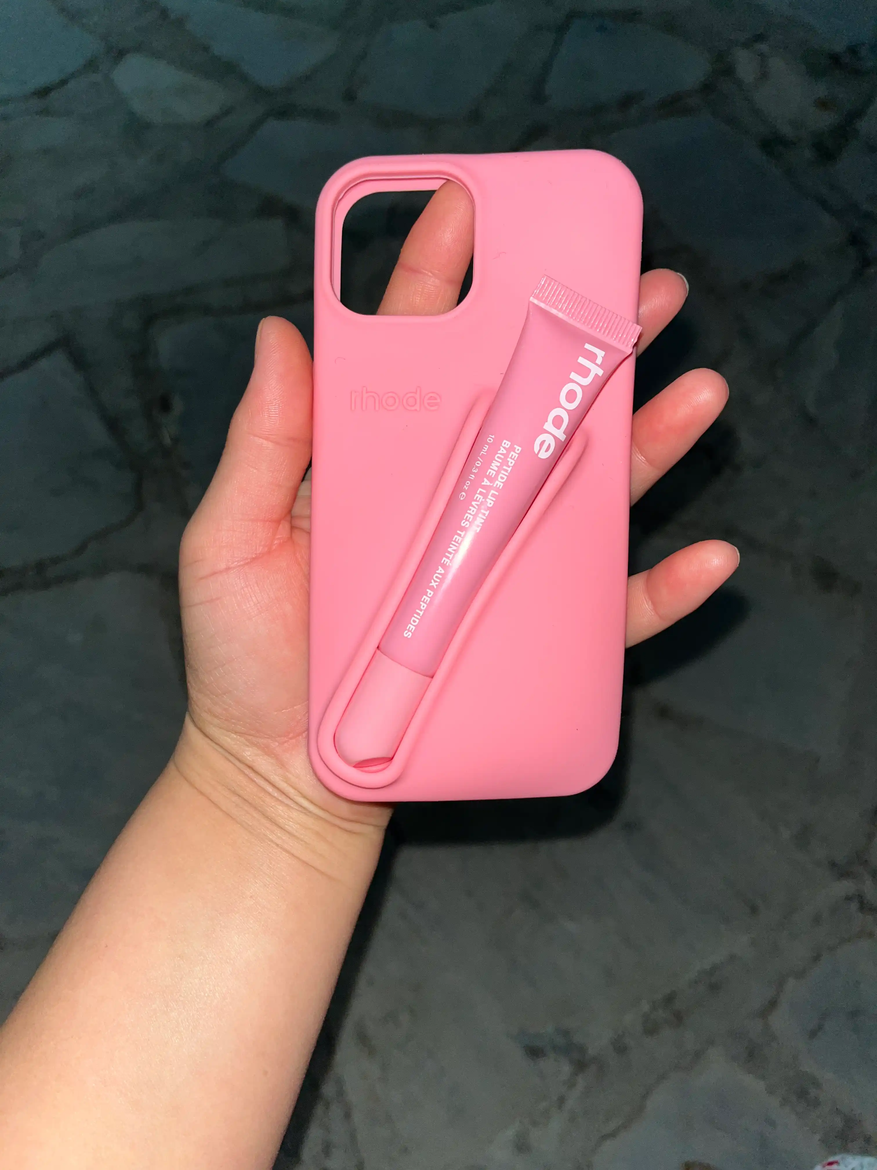 Chexol iPhone 14,15, Pro, Max, Plus uchun