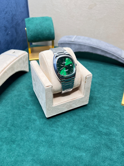 Erkaklar uchun soat Omega Seamaster, klassik, kvarts mexanizm