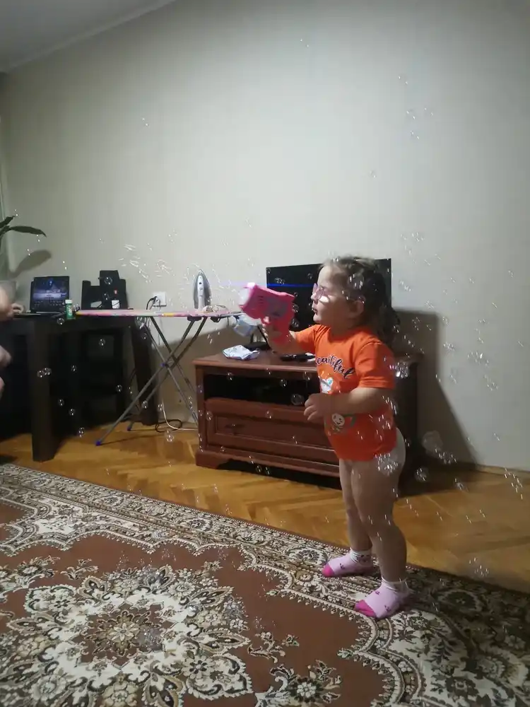 Sovun pufaklari, generatorlar va to‘pponchalar uchun suyuqlik