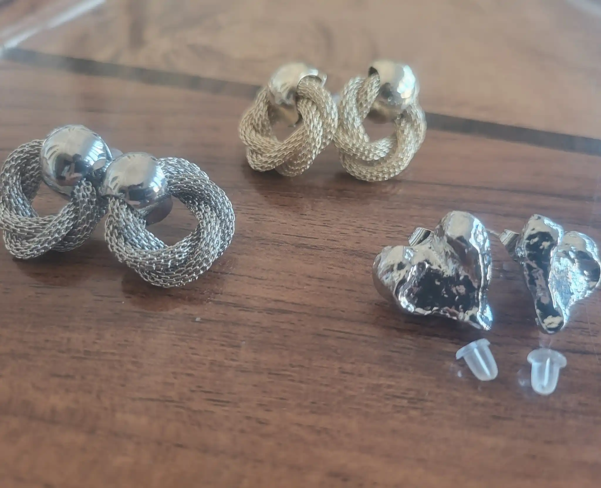 Серьги для женщин