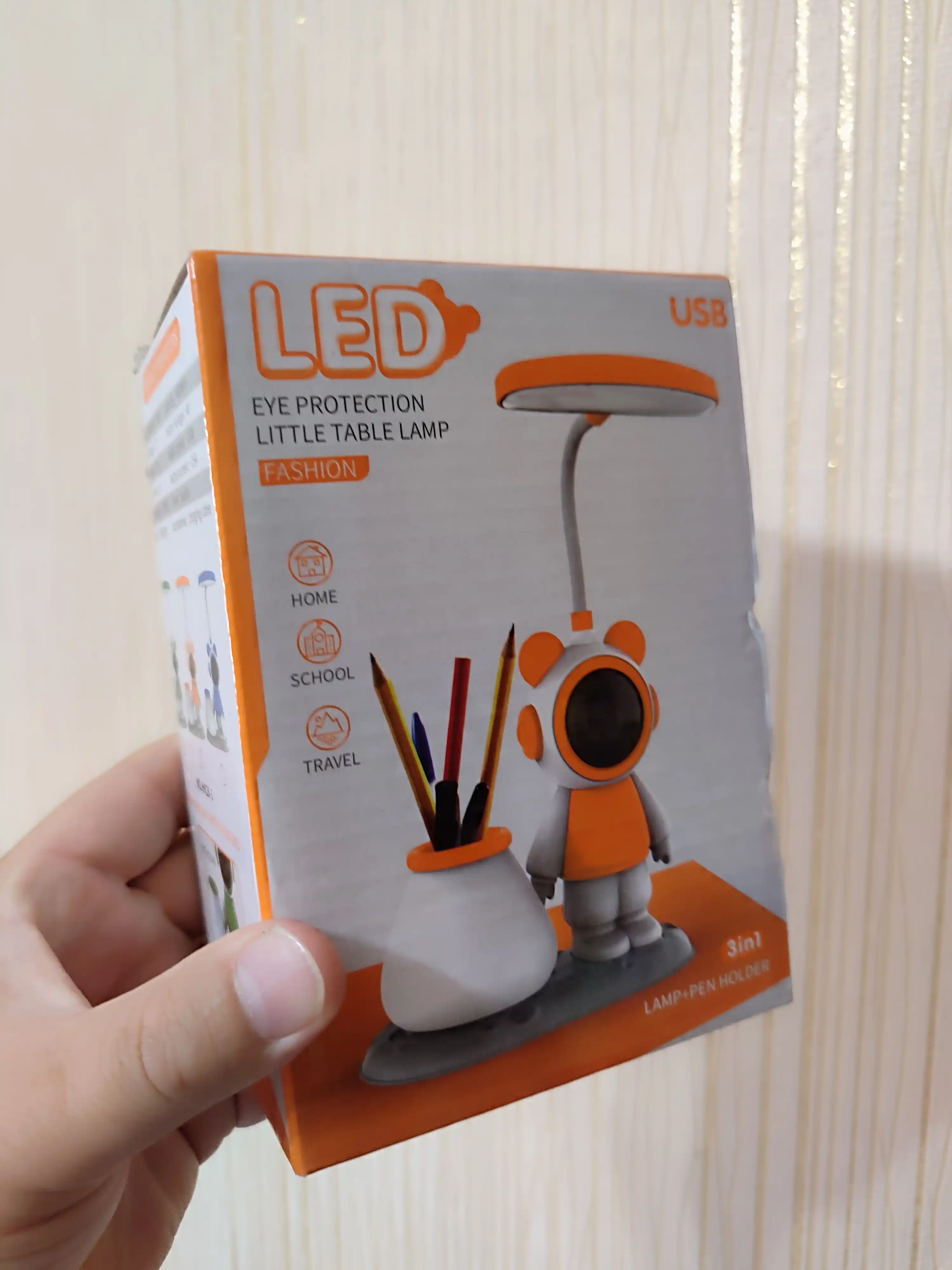 USB настольная лампа в виде робота, с подставкой для ручек, детская LED лампа