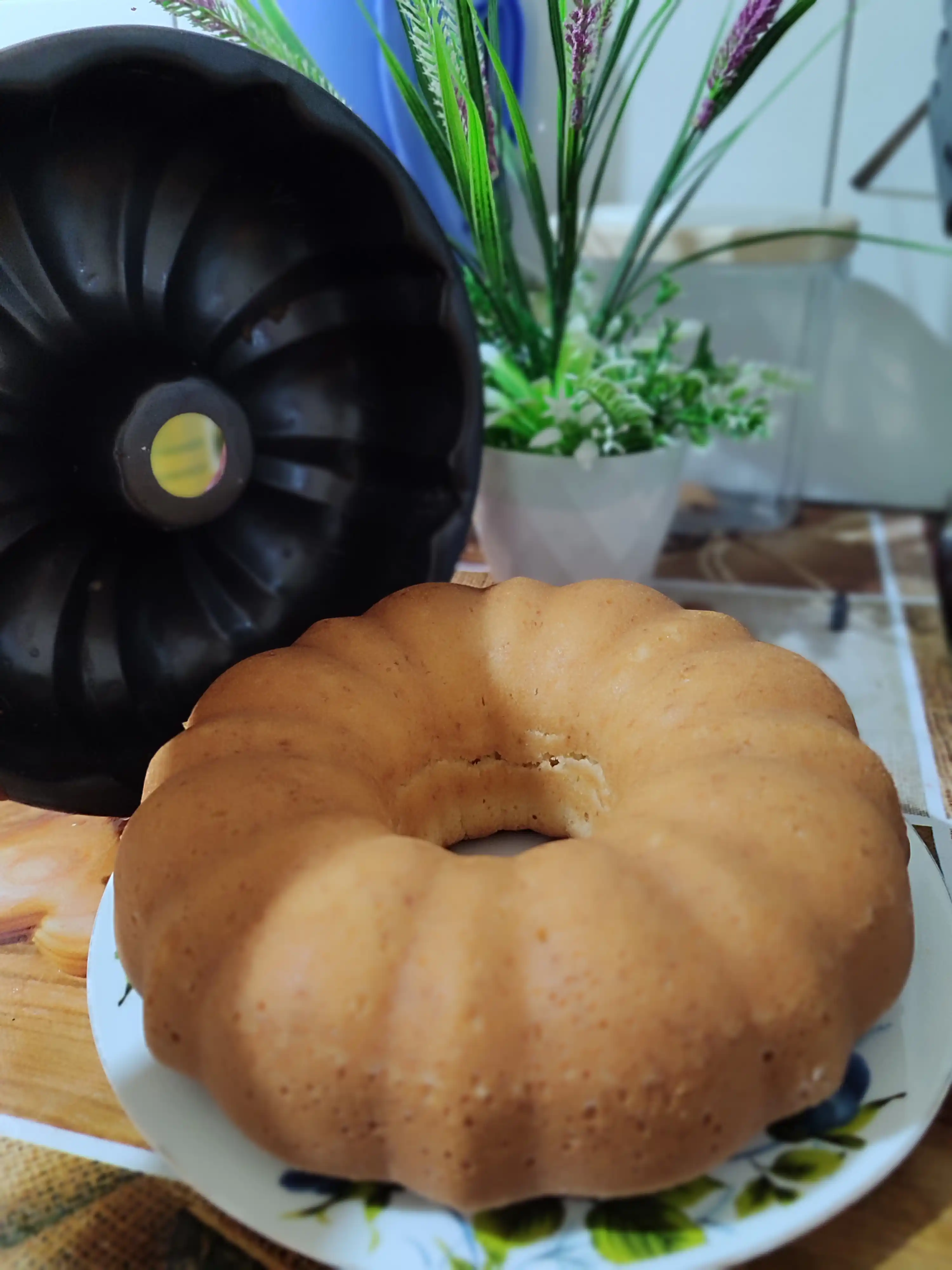 Piroglar, kekslar, tortlar, mussli desertlar, biskvitlar pishirish qandolatchilik shakli