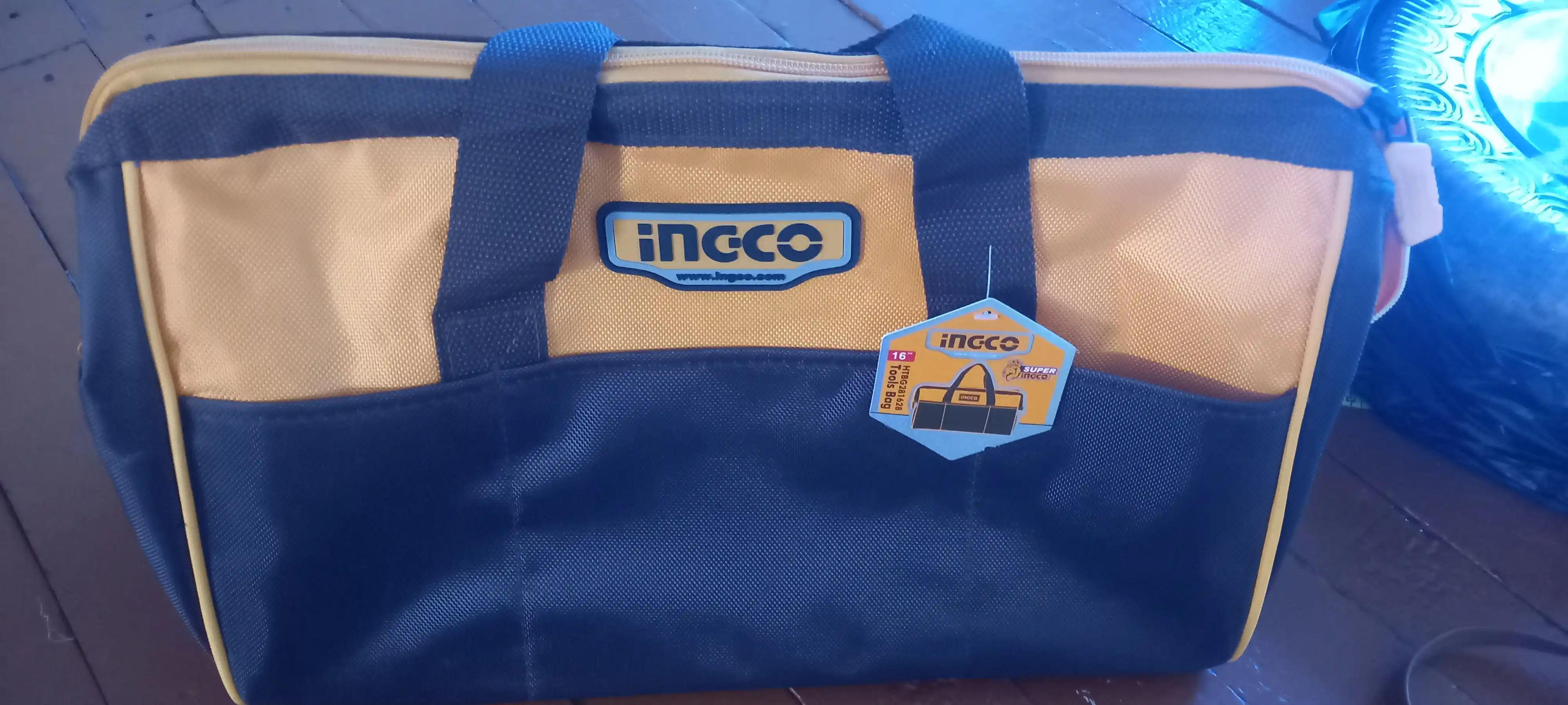 Сумка для инструментов INGCO HTBG281628