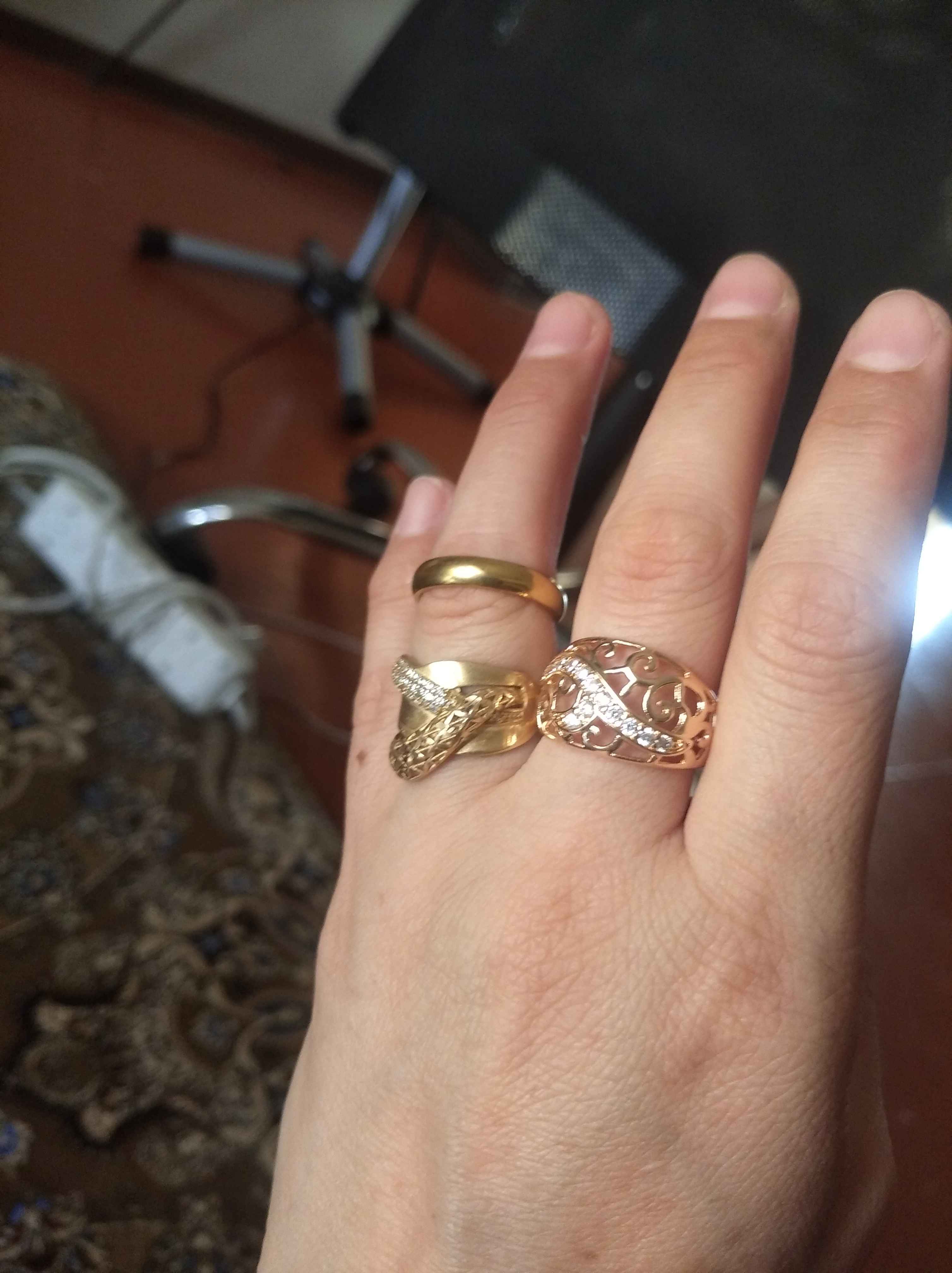 Antuan Grizmanning soch turmagi 2017 yil Kamerada qozoq jinsiy aloqa