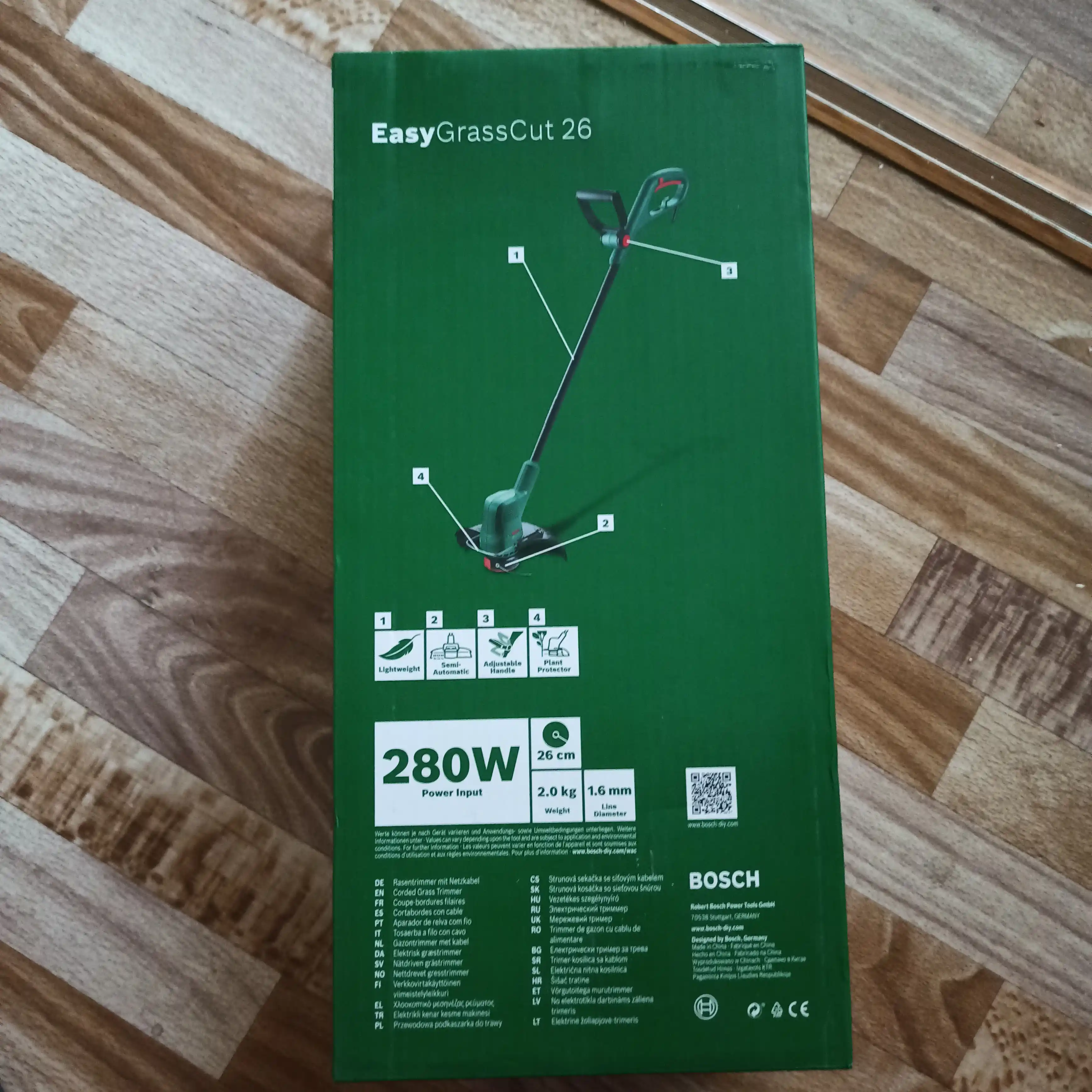 Триммер электрический Bosch EasyGrassCut 26, 280 Вт, 26 см, 2 кг
