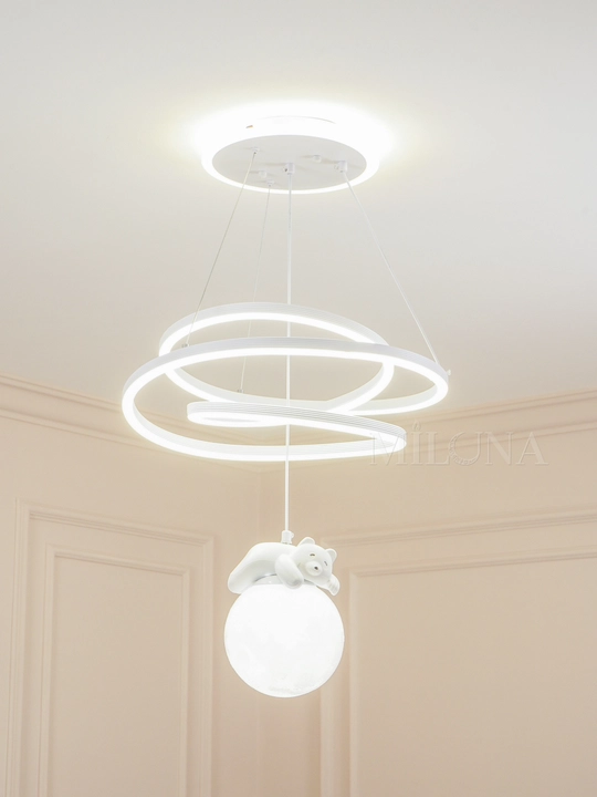Lyustra Led, 3xil yoritish rejimli, balandligi sozlanadi, svetodiodli,bolalar xonasi uchun