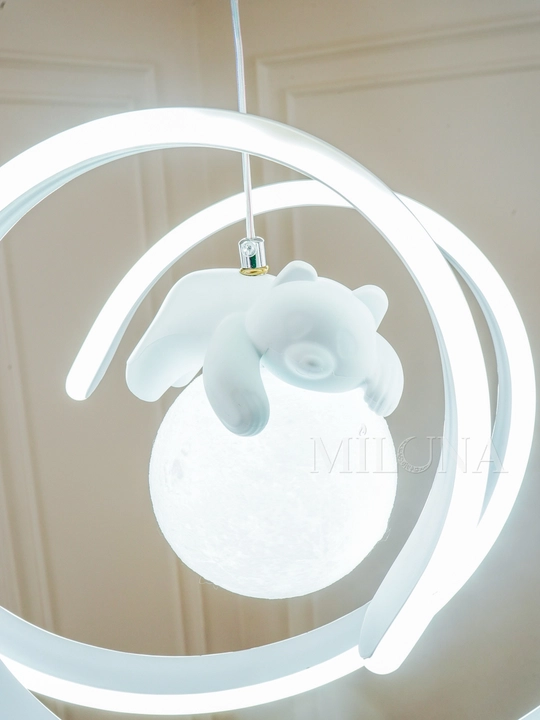 Lyustra Led, 3xil yoritish rejimli, balandligi sozlanadi, svetodiodli,bolalar xonasi uchun