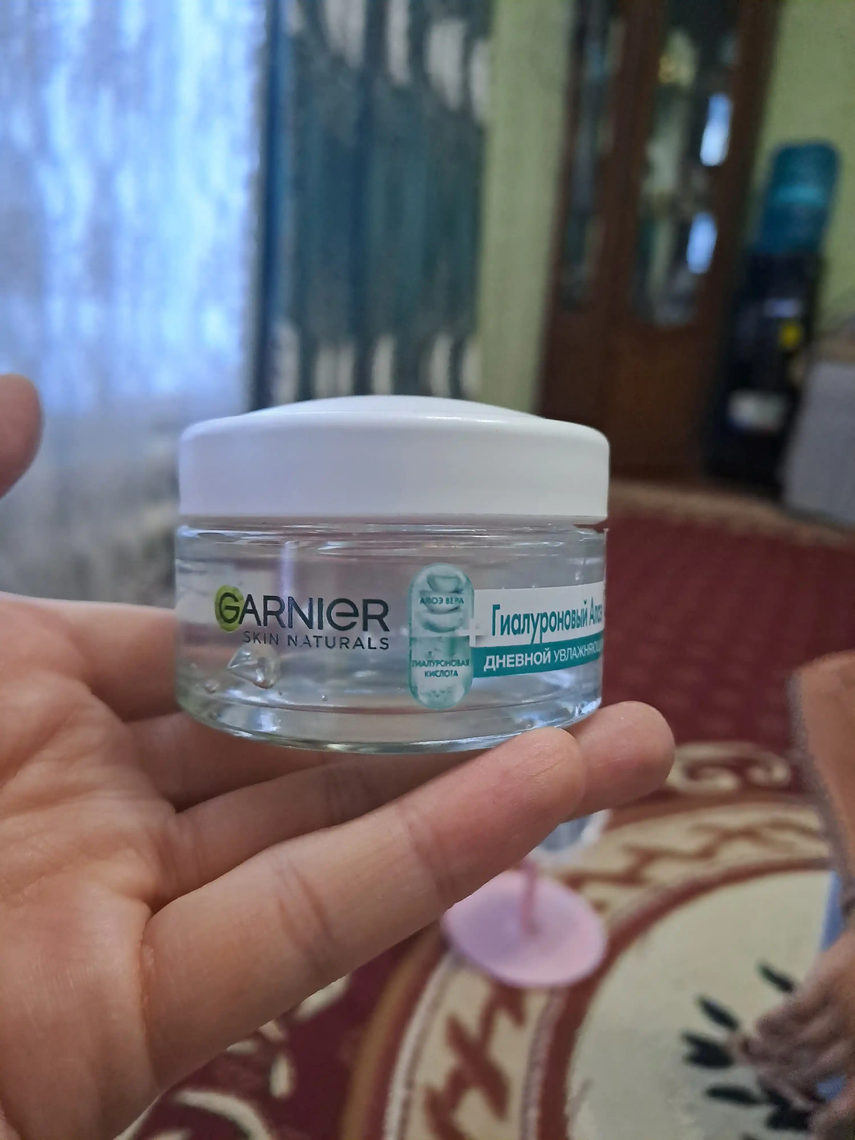 Gialuronli aqua-gel Garnier Skin Naturals Namlovchi, 50 ml