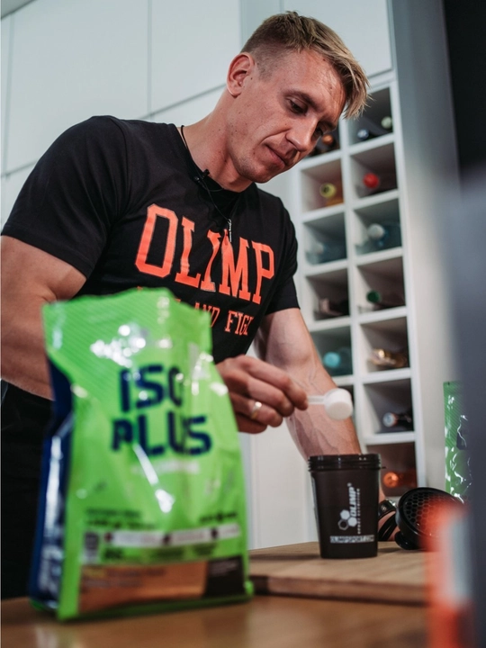 Olimp ISO PLUS + L Carnitine isotonic drink 700 г / 1500 г изотоник, электролит