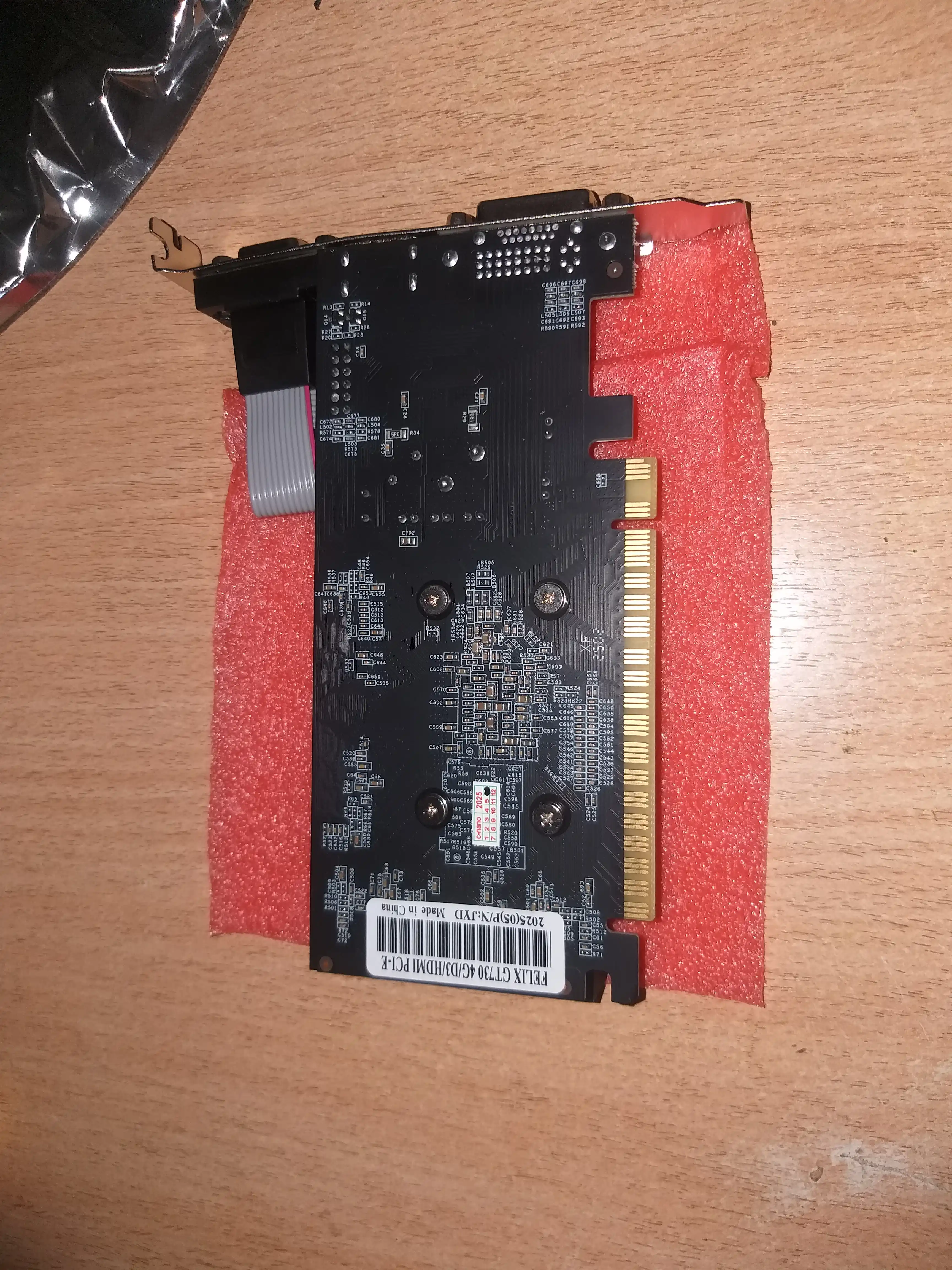 Video karta Nvidia GeForce GT730 4 GB DDR3 128 Bit
