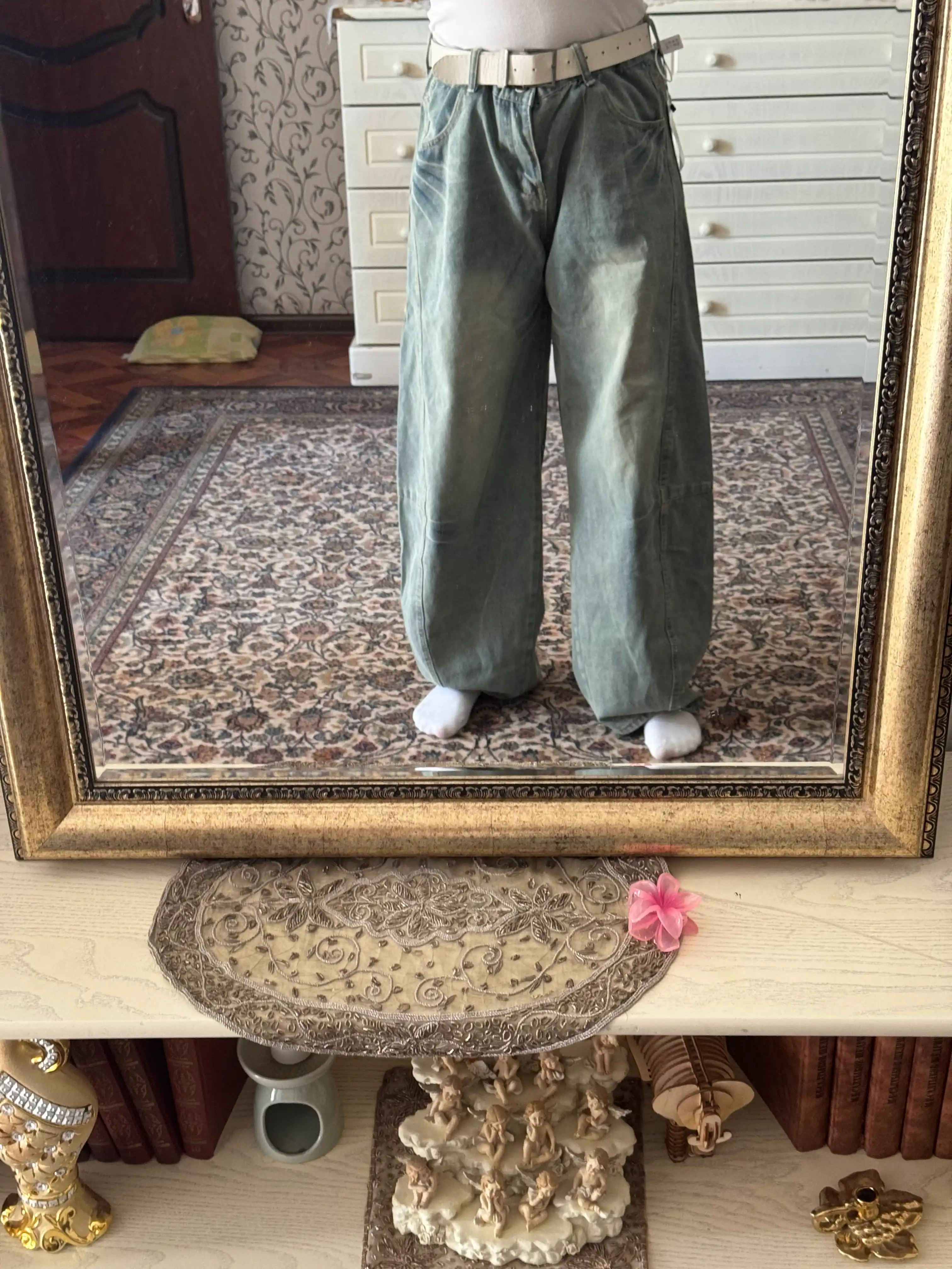 Ayollar uchun keng jinsilar Y2K koreys uslubi — oversize, baggi, baliqcha, baland bel