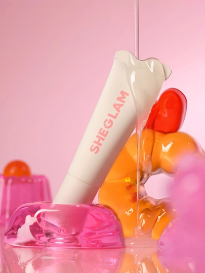 Blesk lab bo‘yog‘i  SHEGLAM Crystal Glaze namlaydi, porlaydi