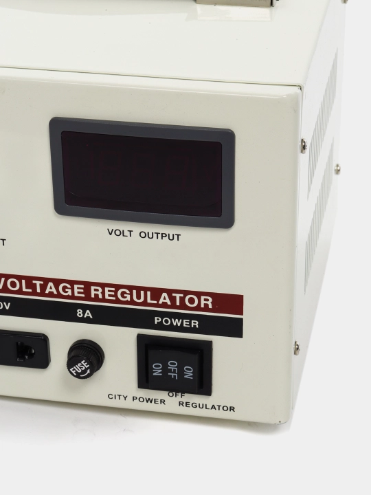Kuchlanish stabilizatori Andeli SVC-D1500VA (110-250V)