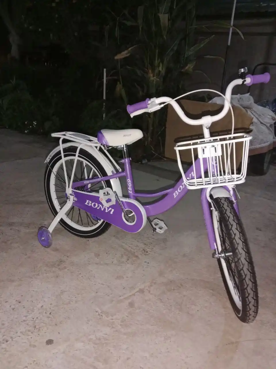 Ikki g'ildirakli bolalar uchun velosipedi BONVI 6941