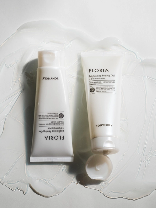 FLORIA Brightening Peeling Gel 3, 100 ml terini muloyim eksfoliatsiya qiluvchi peeling-gel
