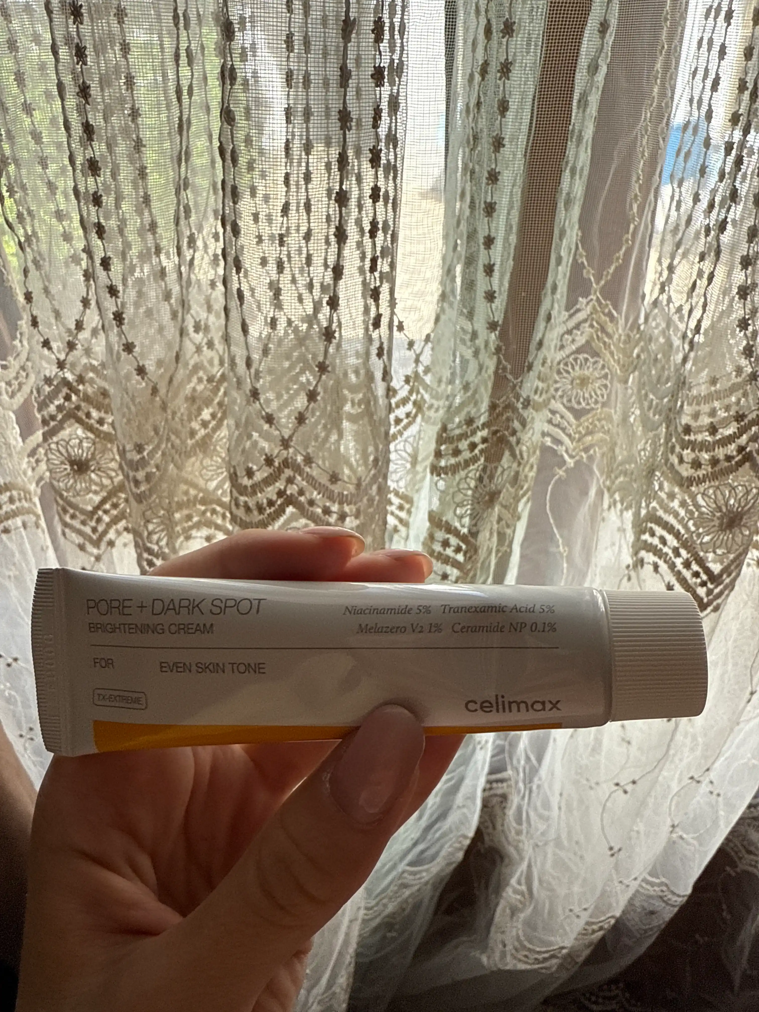 Bir tekis teri rangi uchun krem Celimax Pore+Dark Spot Brightening Cream, 35 ml
