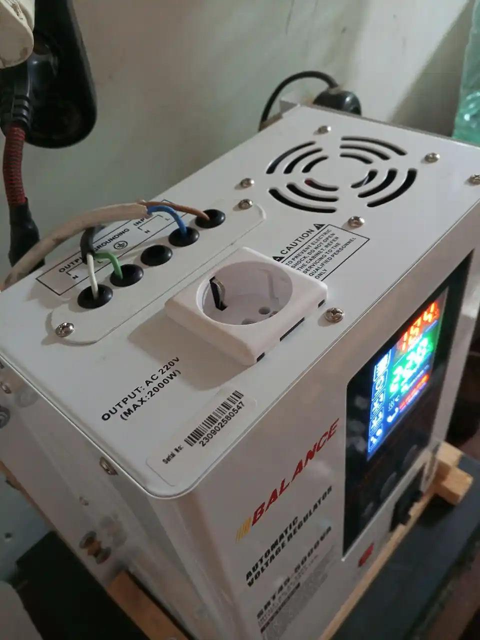 Kuchlanish stabilizatori Balance 5 kVA, releli, 45-280V