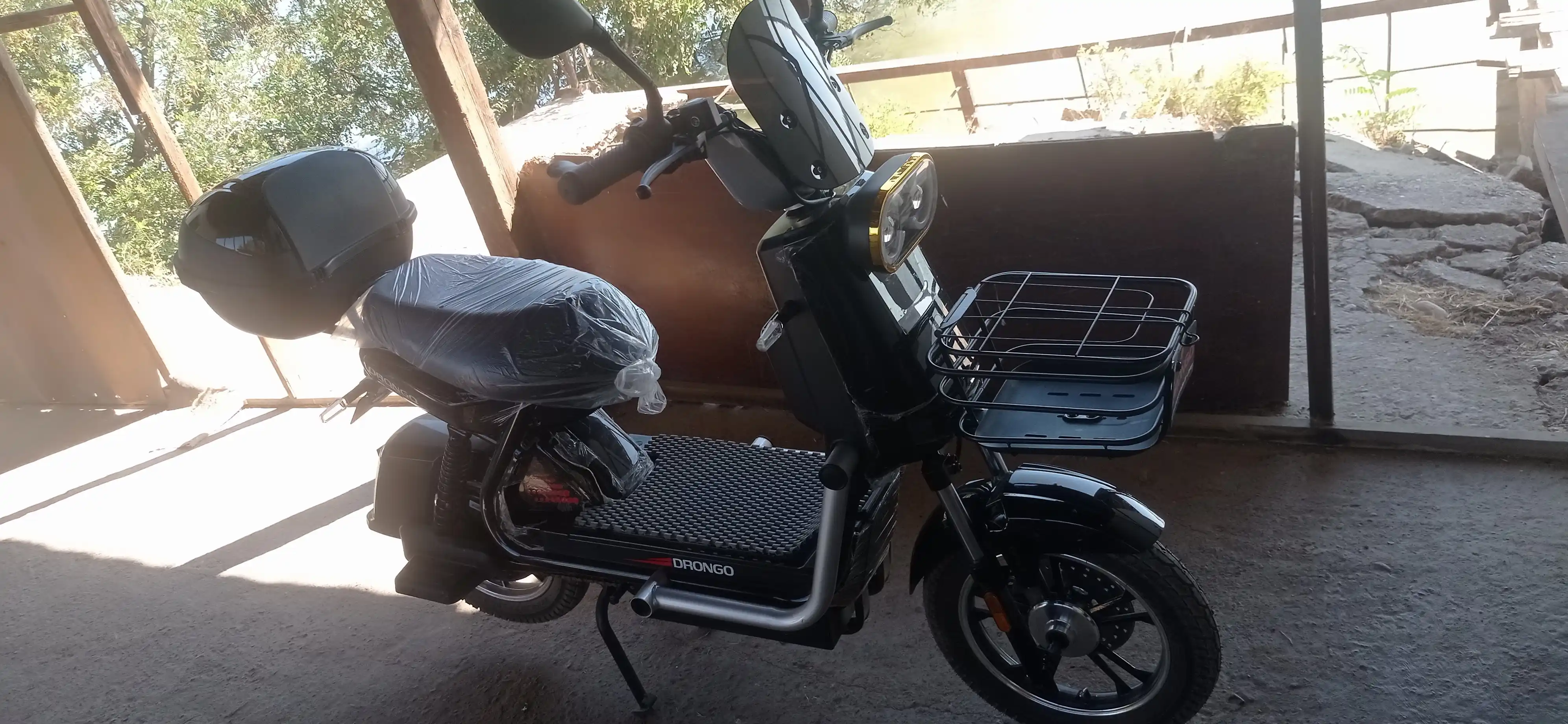 Skuter elektrli Soca-diska R-16, 500W, 50km/s, 50-60 km/yurish