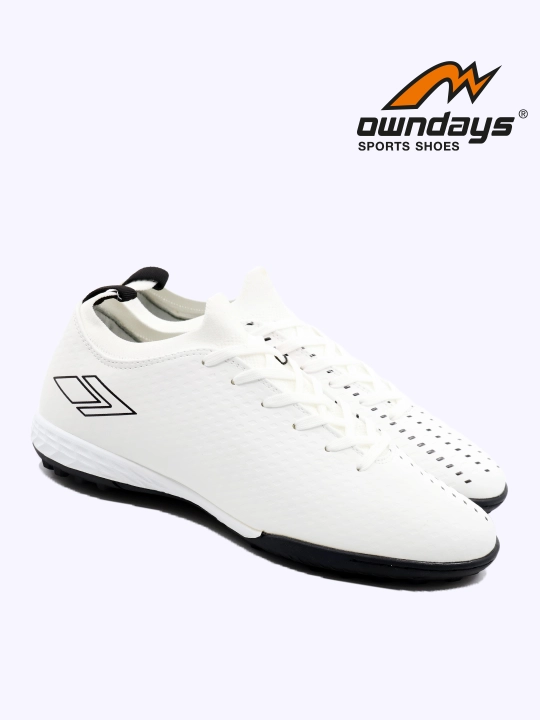 Erkaklar butsalari, futbol, futzal, mashq krossovkalari Owndays 04404