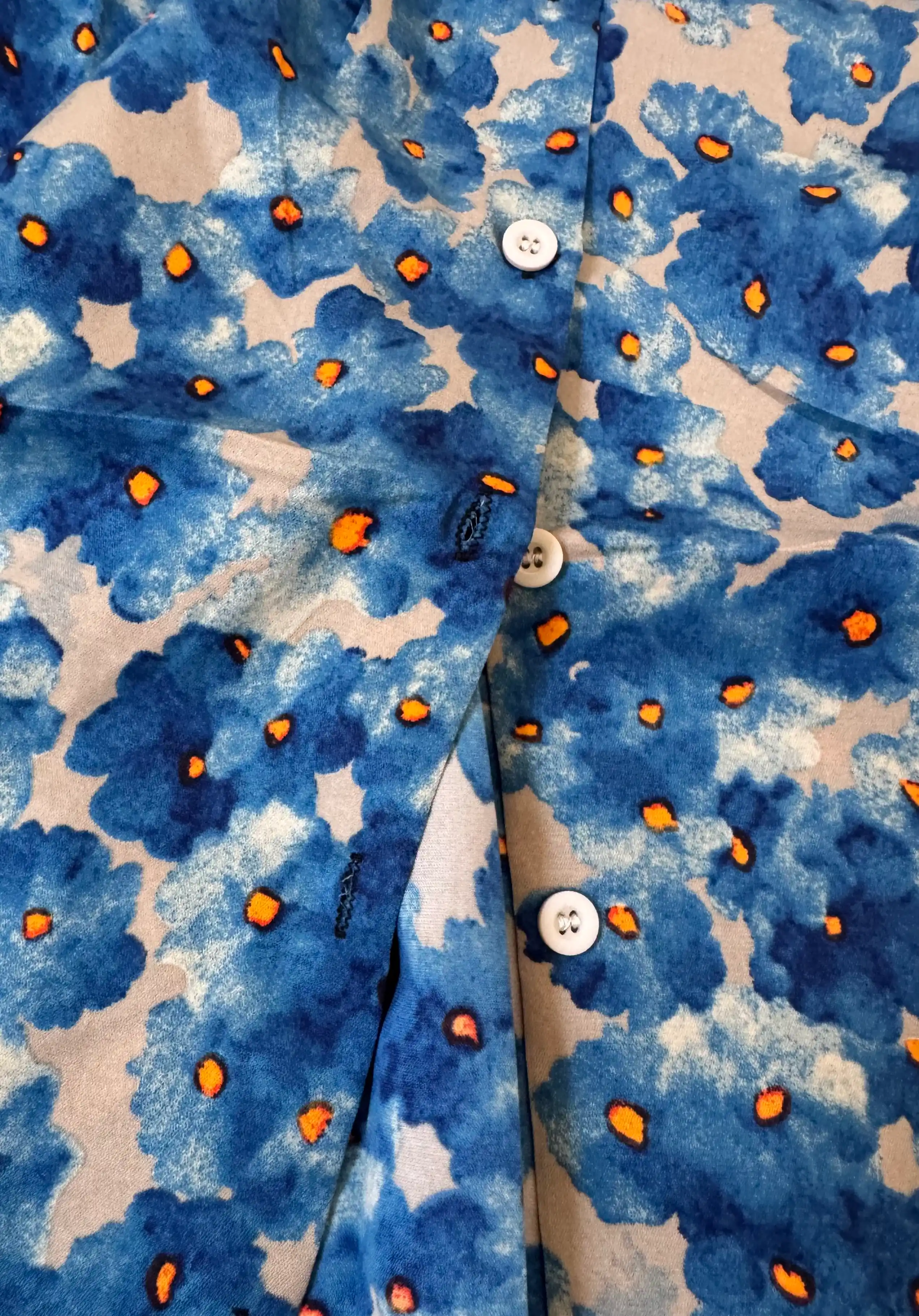 Ayollar bluzkasi, qizlar uchun chiroyli - EllyFashion
