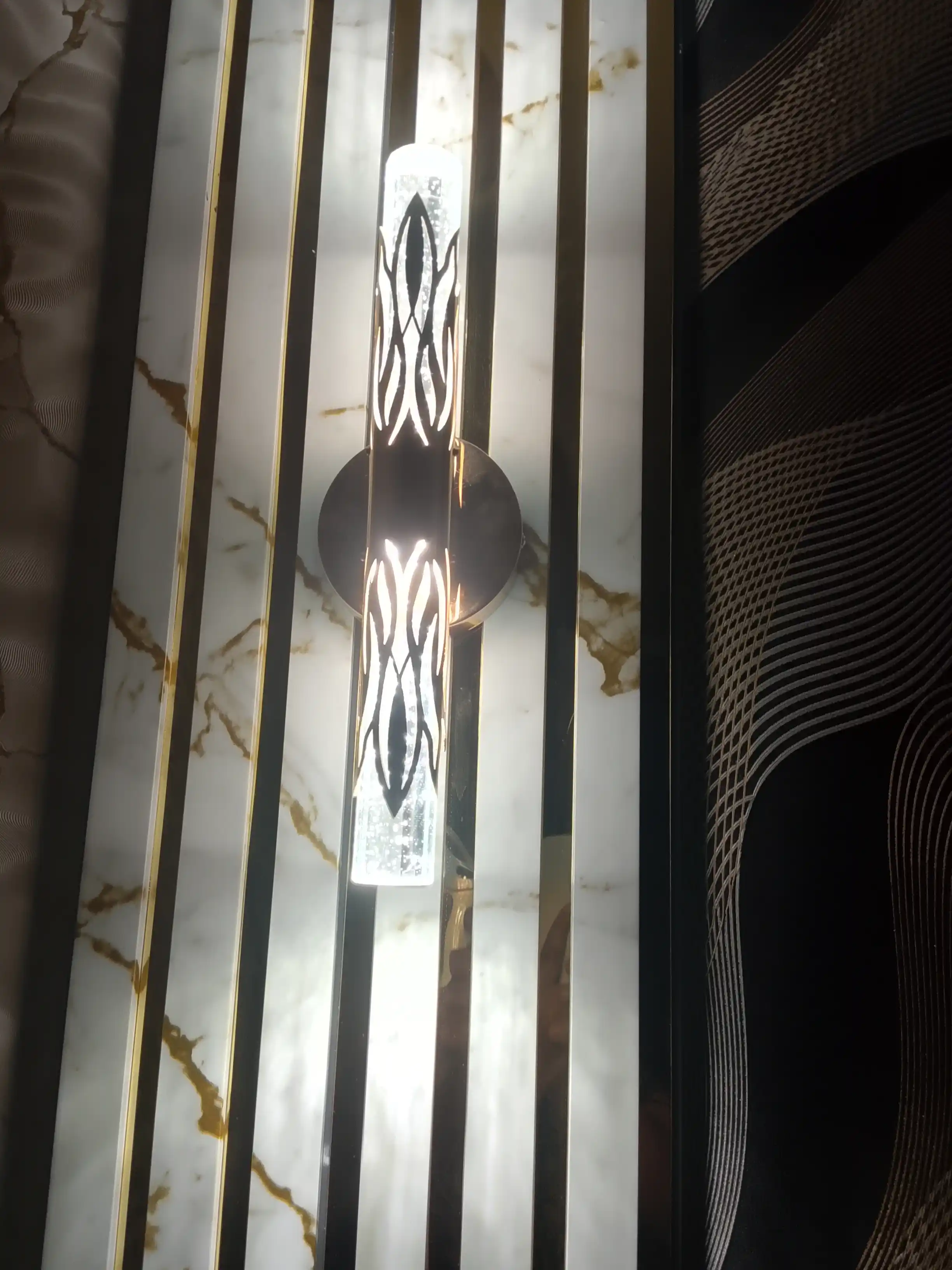 Bra - devor chirog‘i, LED, 3 rejimli, uy va ofis uchun