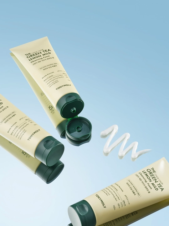 Пенка для умывания The Chok Chok Green Tea Lemon Mild Cleansing Foam 200 мл