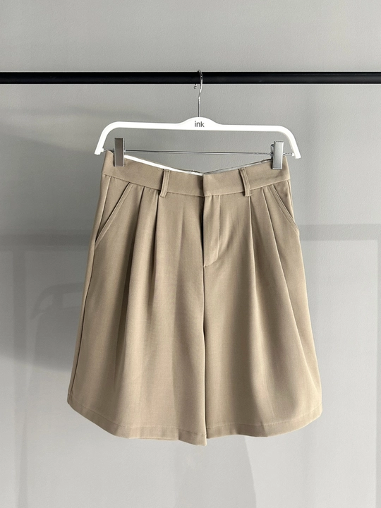 Ayollar uchun klassik shim-shortsilar