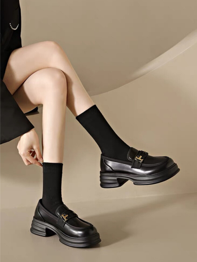 Mast ayol bilan porno tomosha qiling