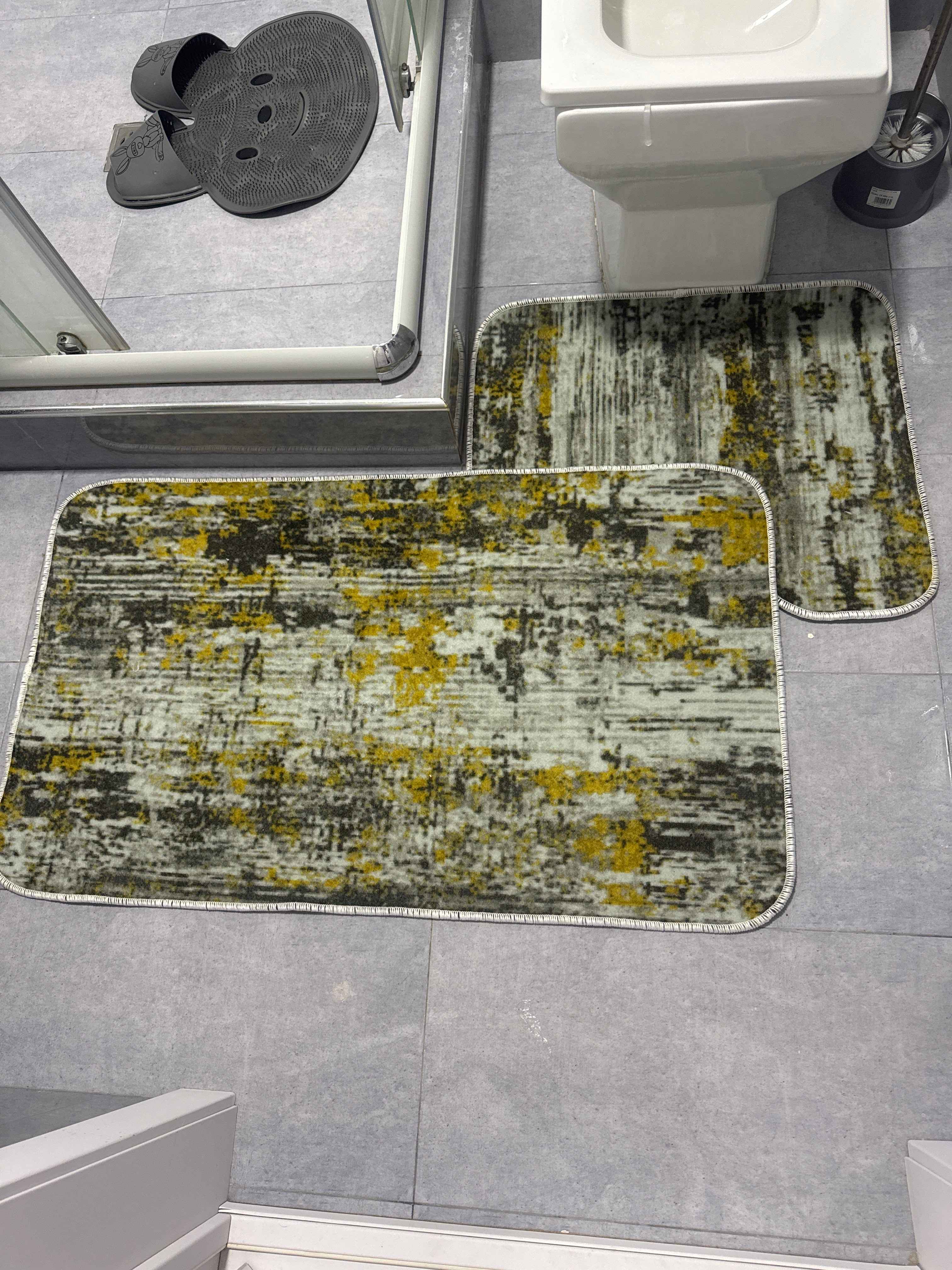 Qizlarning kokrak rasmlari