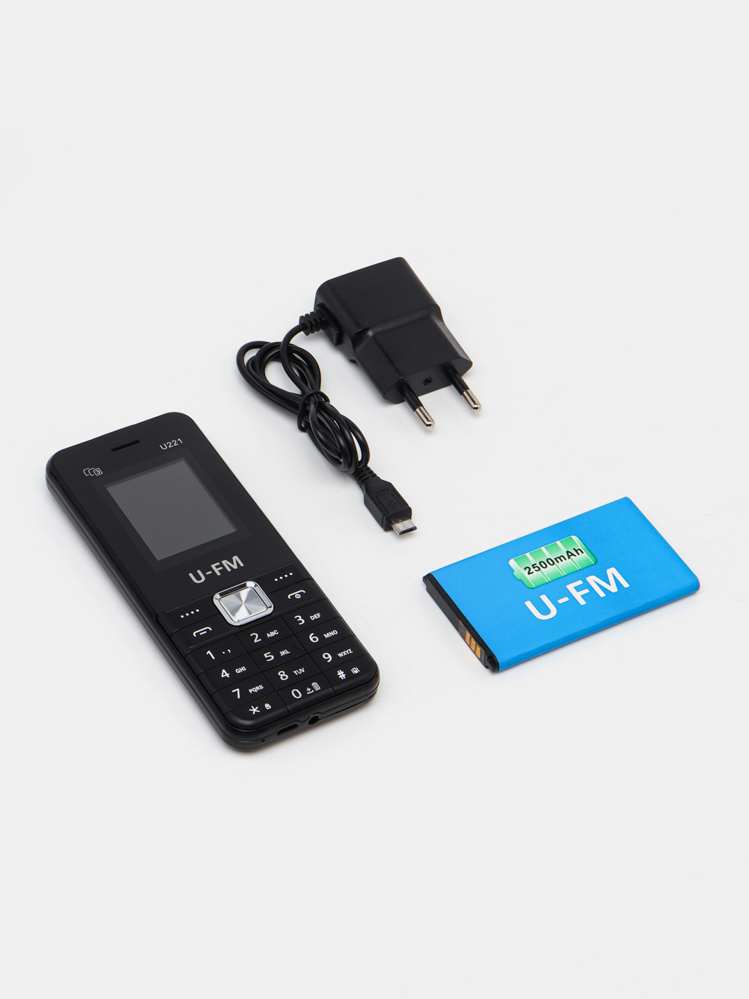 Tugmali telefon U-FM Mobile U221, IMEI kartaning 3 sim raqami ro‘yxatdan o‘tkazilgan, FM radio, 1800 mAh + zaryadka