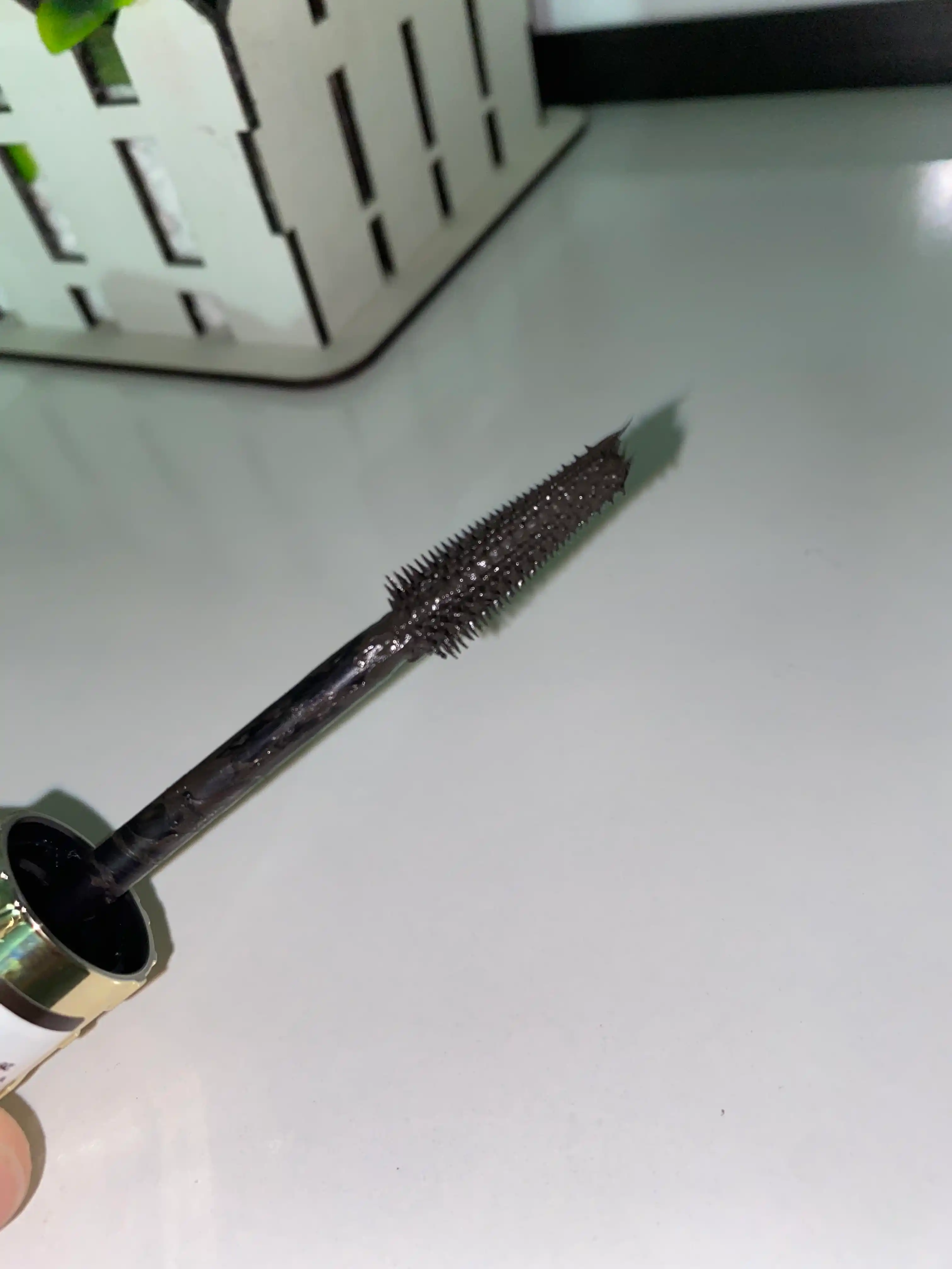 Kipriklar uchun tush Volume Million Lashes Panorama, to'q-jigarrang