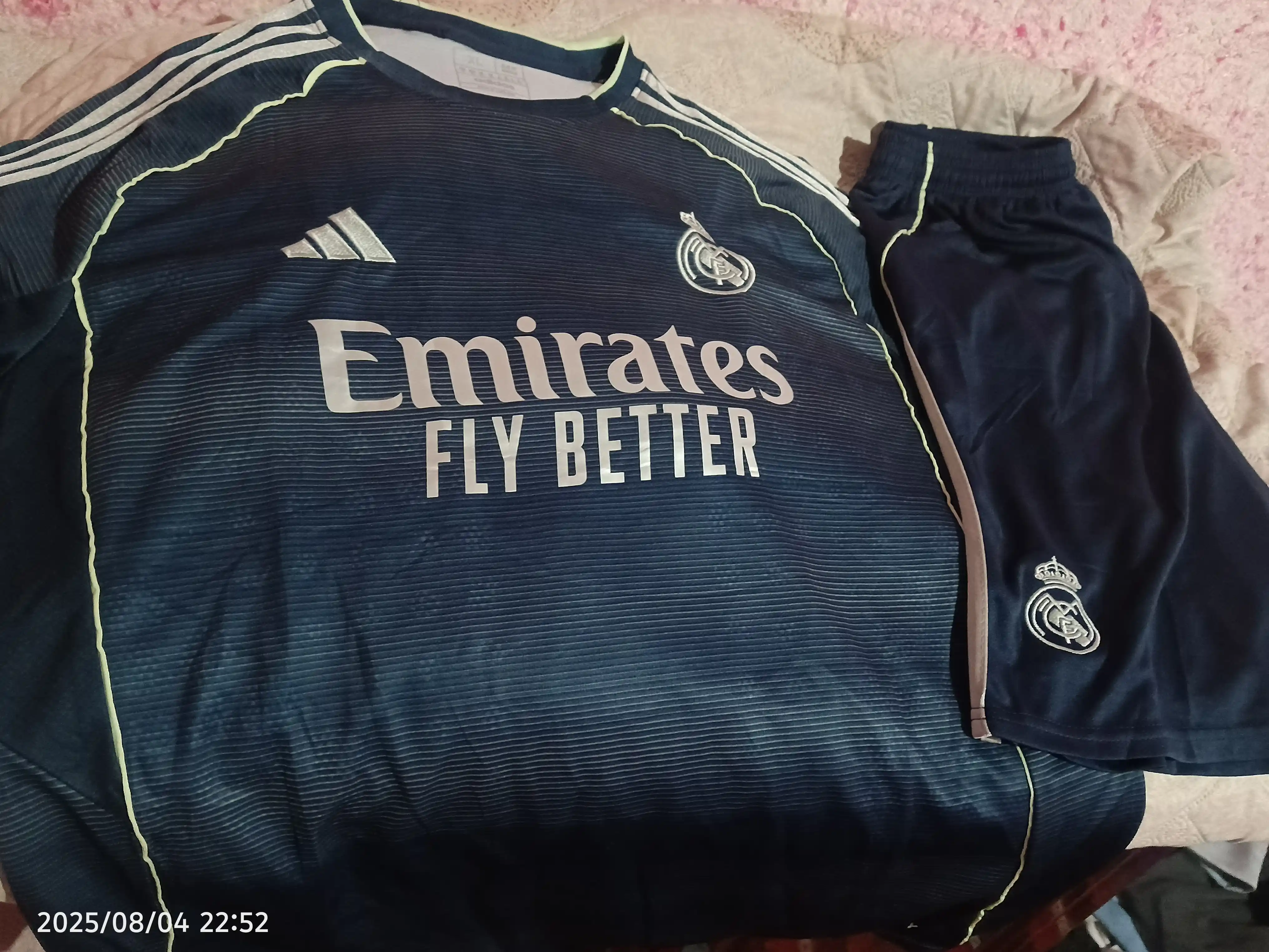 Real Madrid futbol formasi, 2025–2026 yilgi, safar va uy o‘yinlari uchun