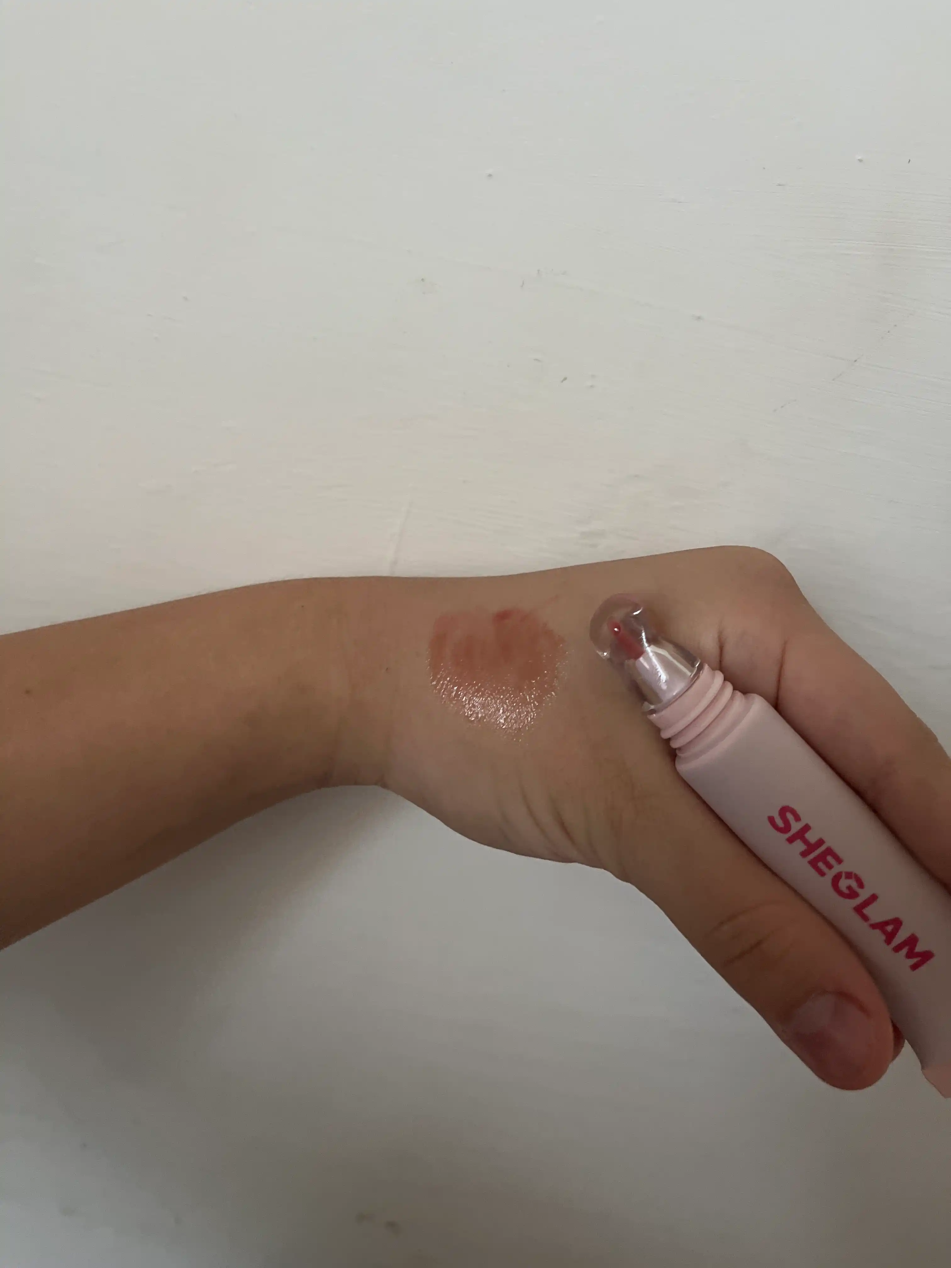 Блеск для губ SHEGLAM Crystal Glaze, увлажнение, блеск